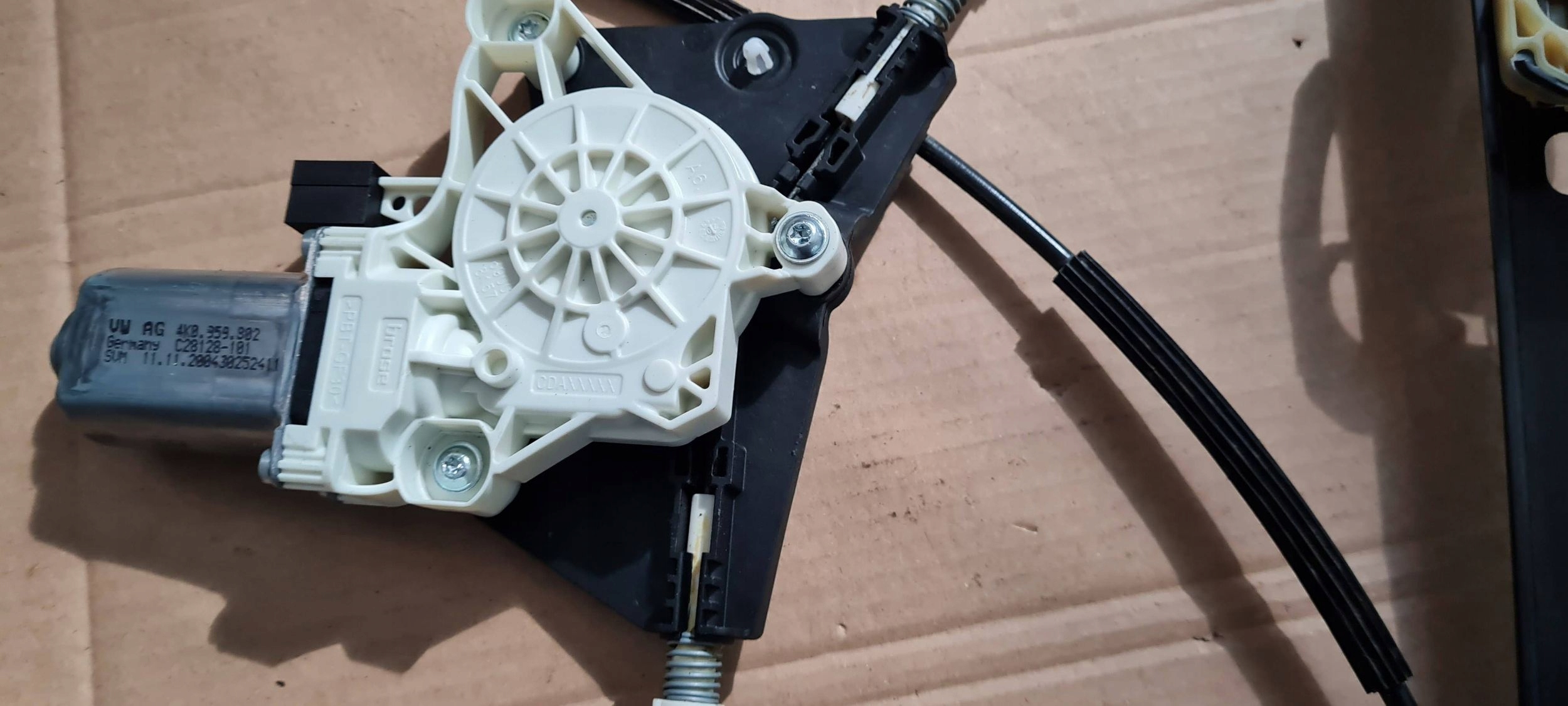 A6 C8 4K mechanism window regulator right front 4K0837462