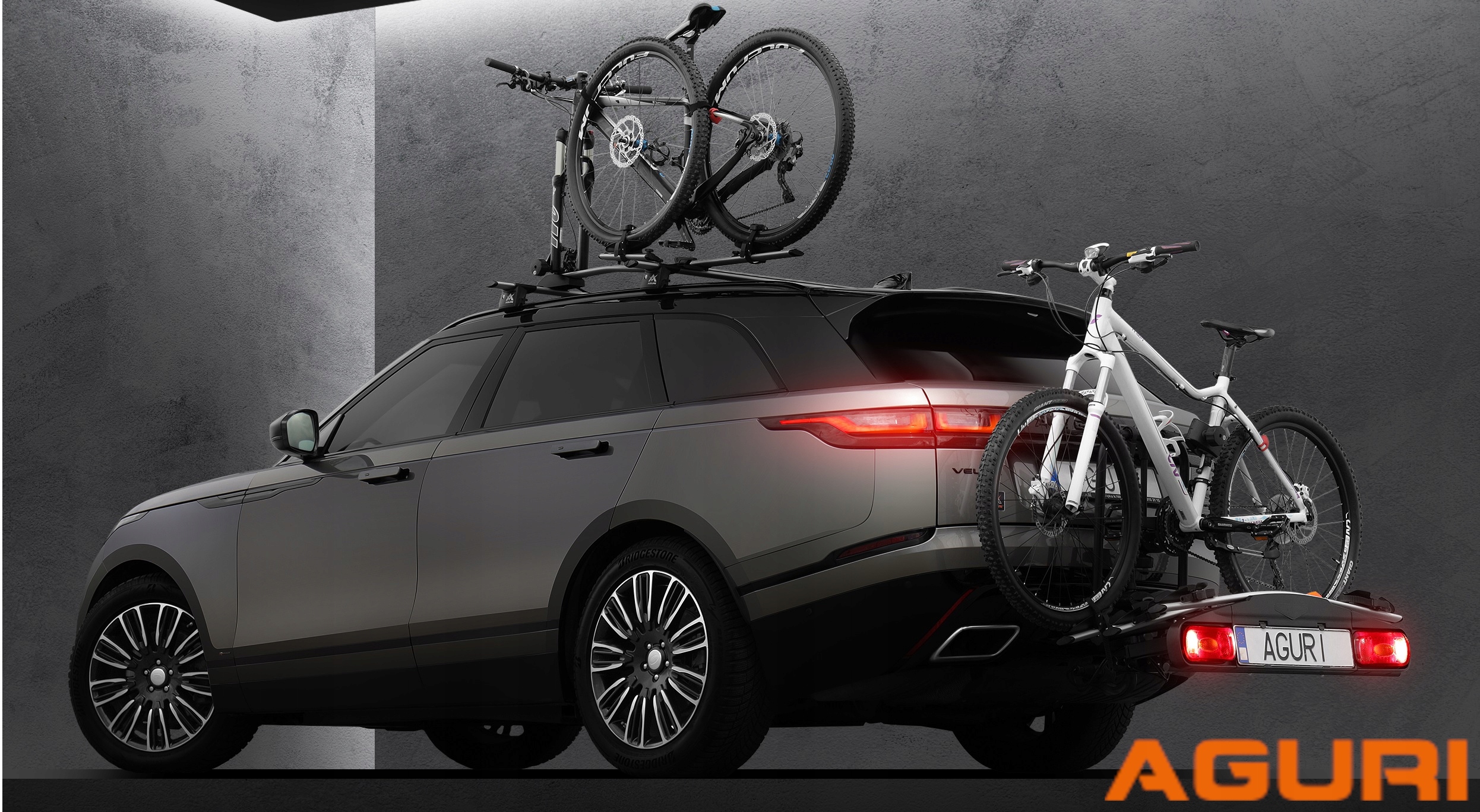 BAGAŻNIK ROWEROWY NA HAK Aguri Active Bike 4 rowery UCHYLANY BLACK 13-PIN Punkt mocowania roweru koło rama