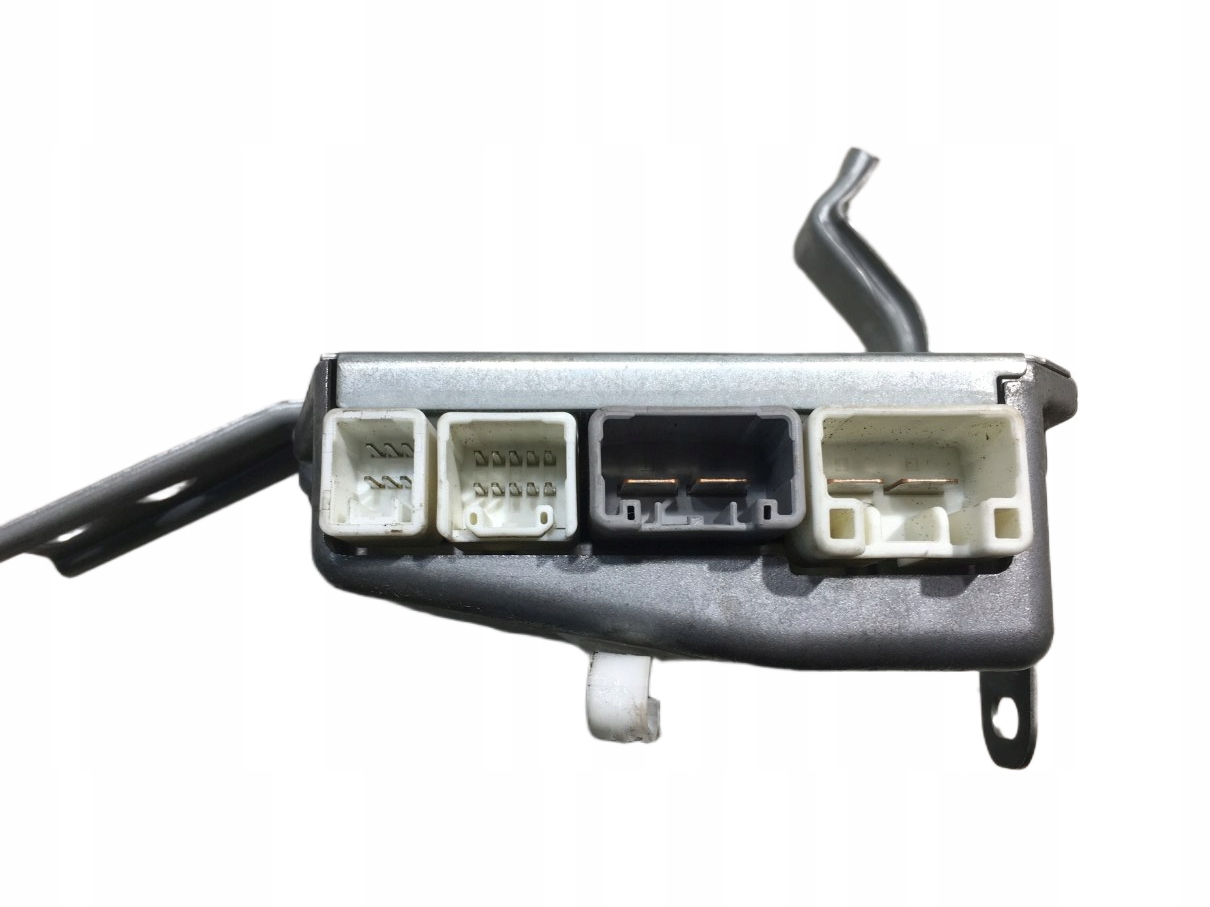 Bedienteil der Lenkung COROLLA E12 1.4 VVTI 89650-02090