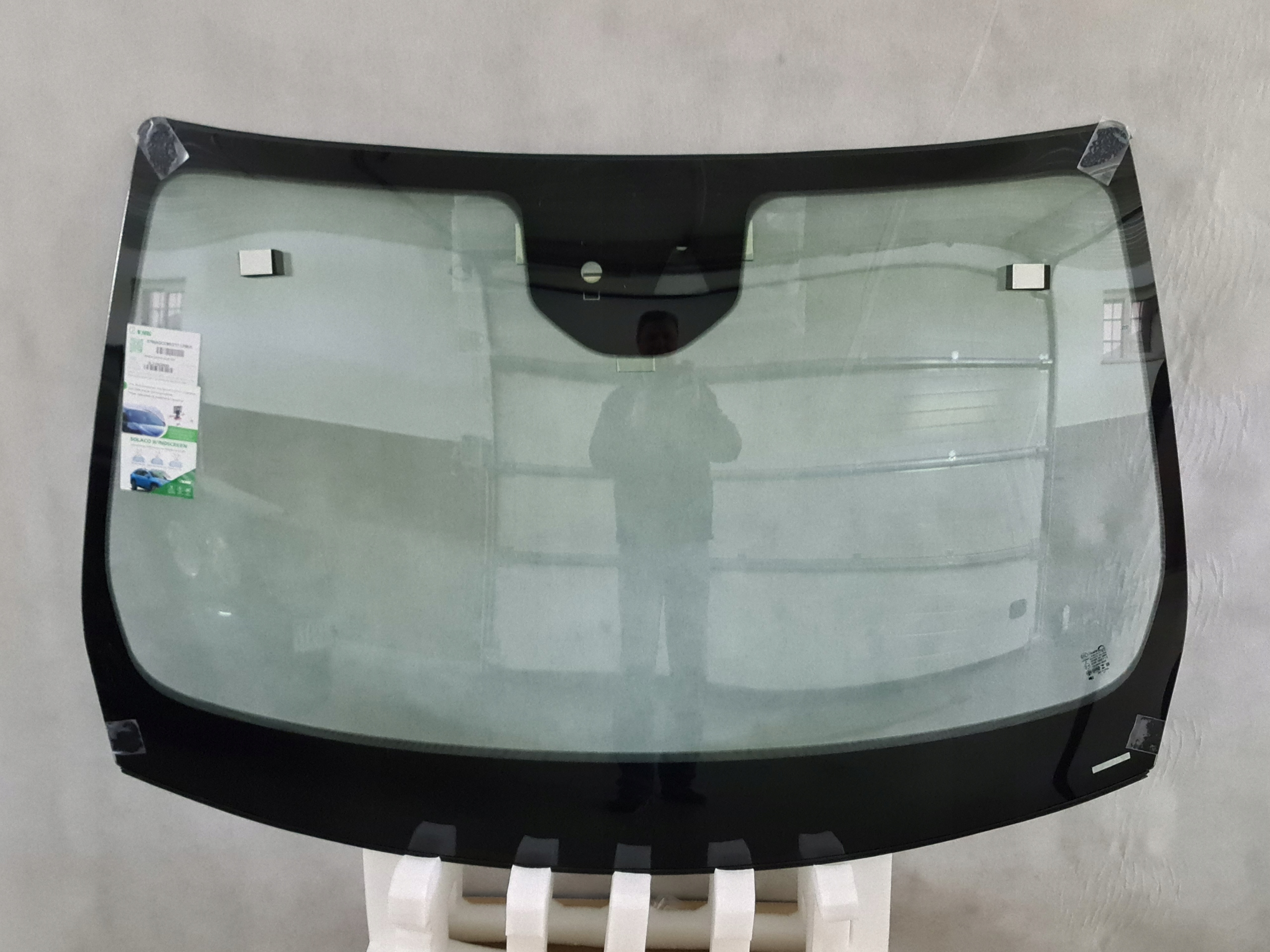 SZYBA PRZEDNIA CZOŁOWA MASERATI LEVANTE PO 2016