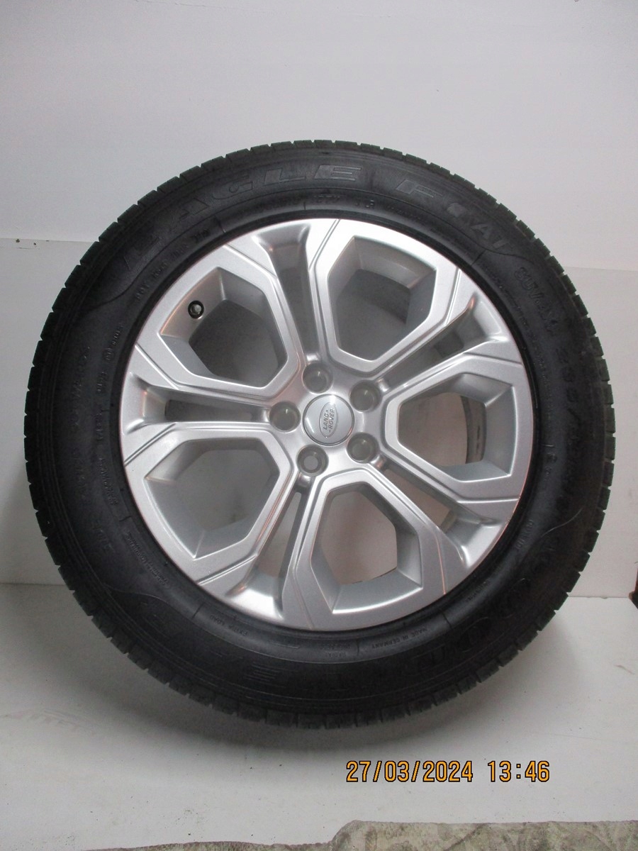 wheels discs tyres Range Rover Evoque II R18 M+S 5MM