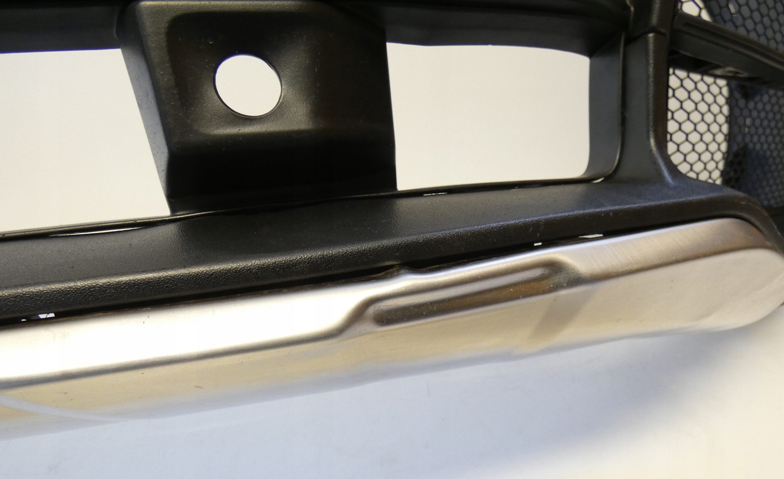 PORSCHE 911 992 DAKAR 992807221P below 4 PDC 2022- front bumper front