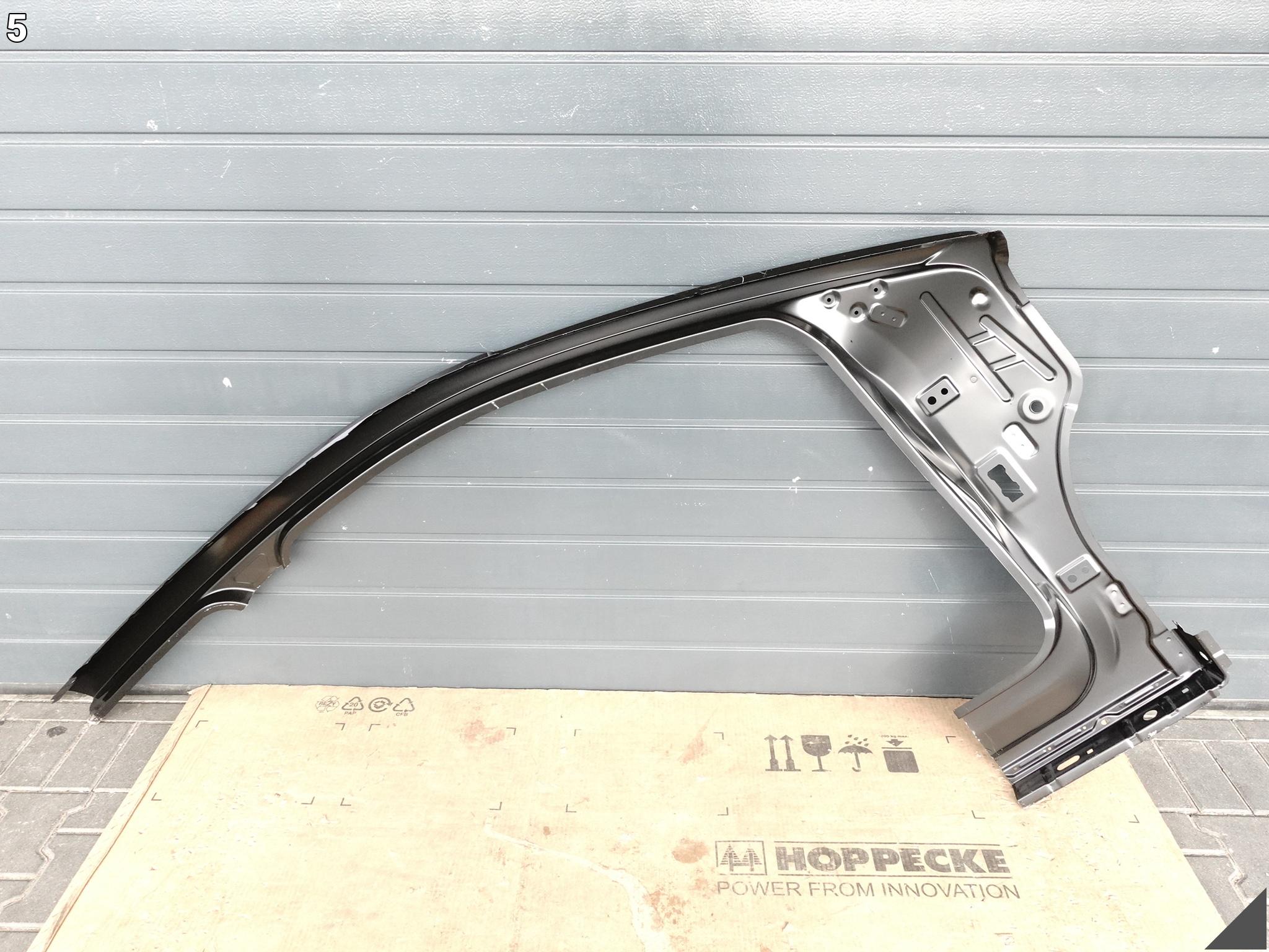 AUDI Q4 E-TRON 89A 21- pillar A side roof left quarter front