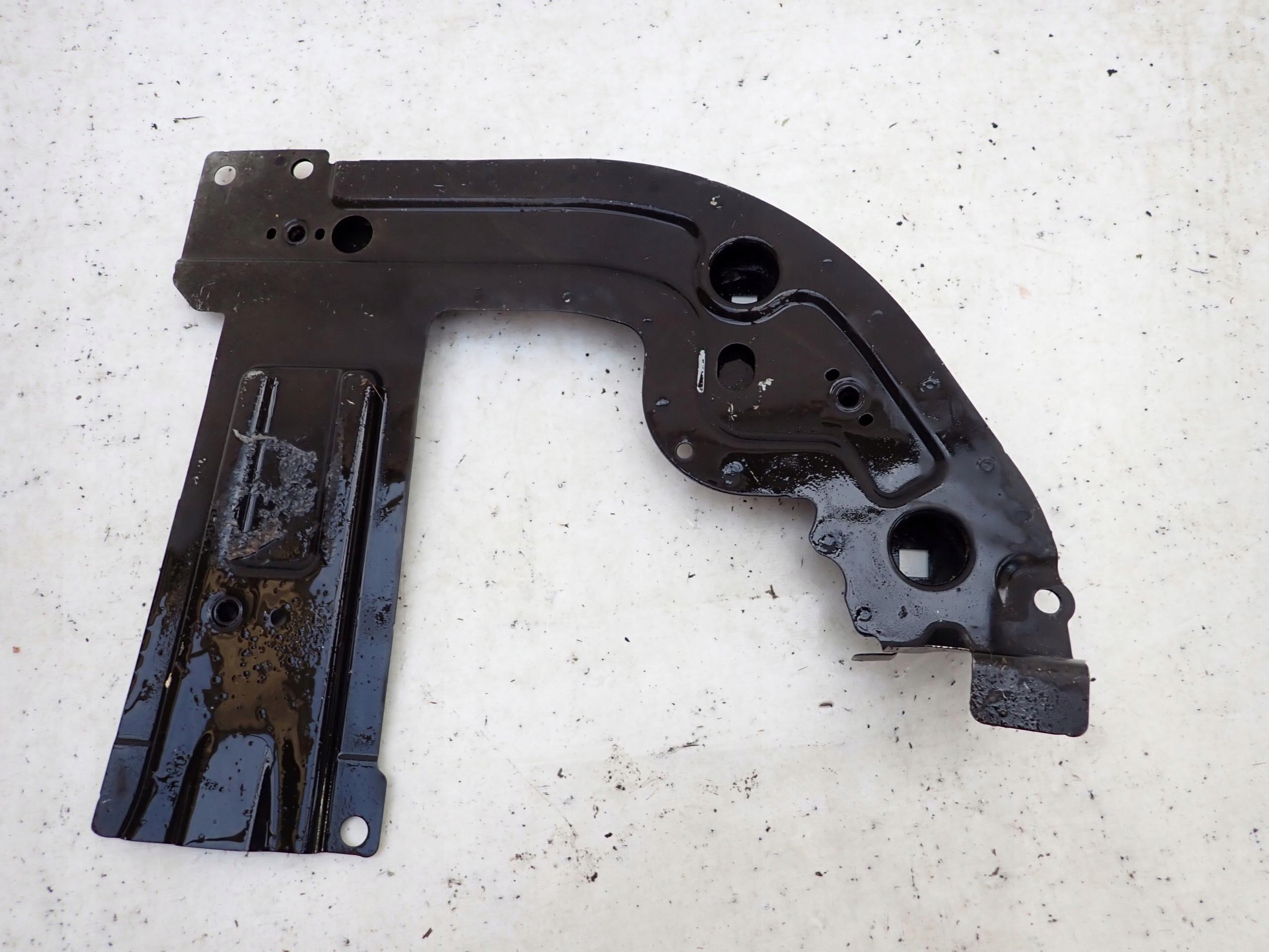 PORSCHE MACAN et 1 14-24 Support plaque Console Armature