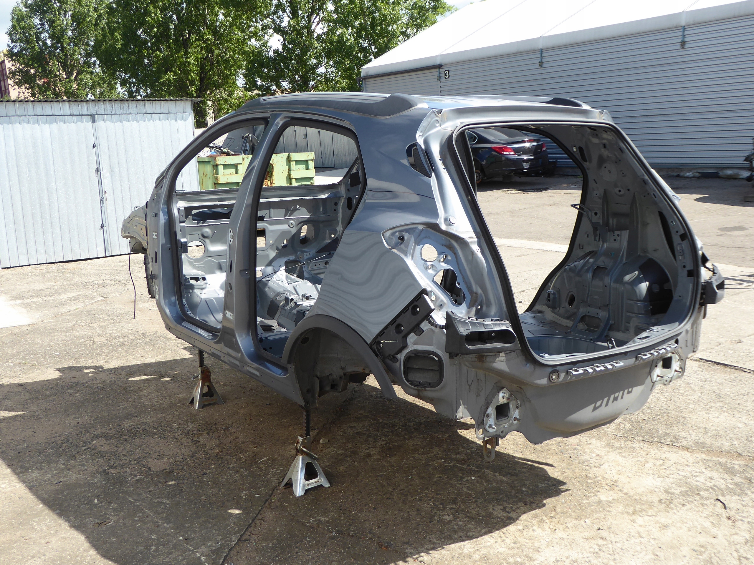 fender left rear part OPEL MOKKA