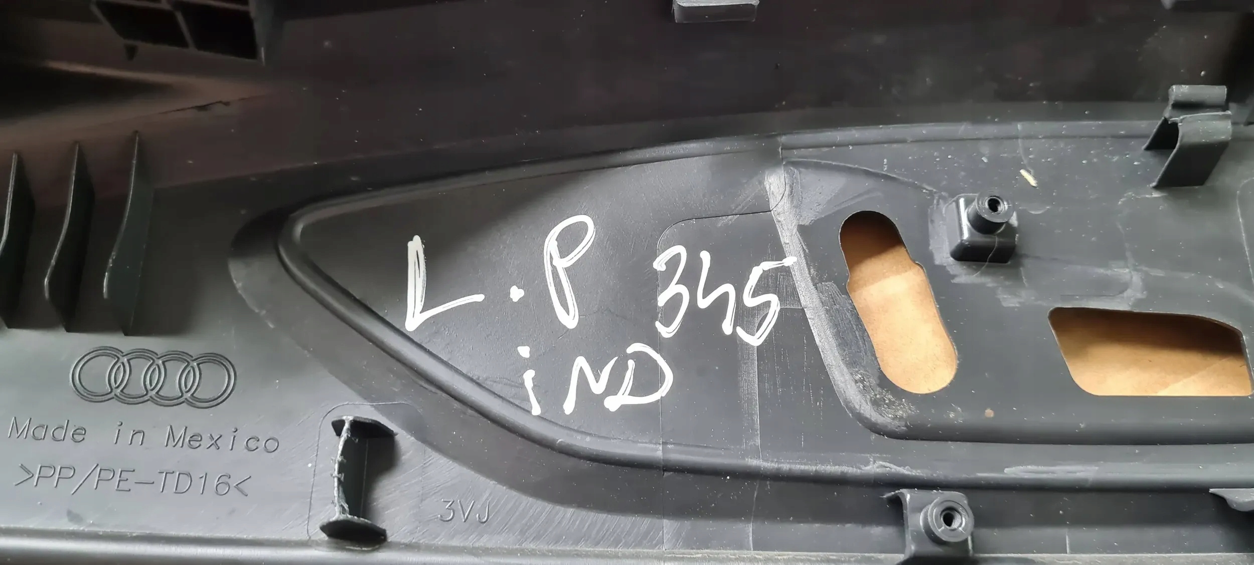 SQ5 Q5 80A cover seat left left front cover 80A881325