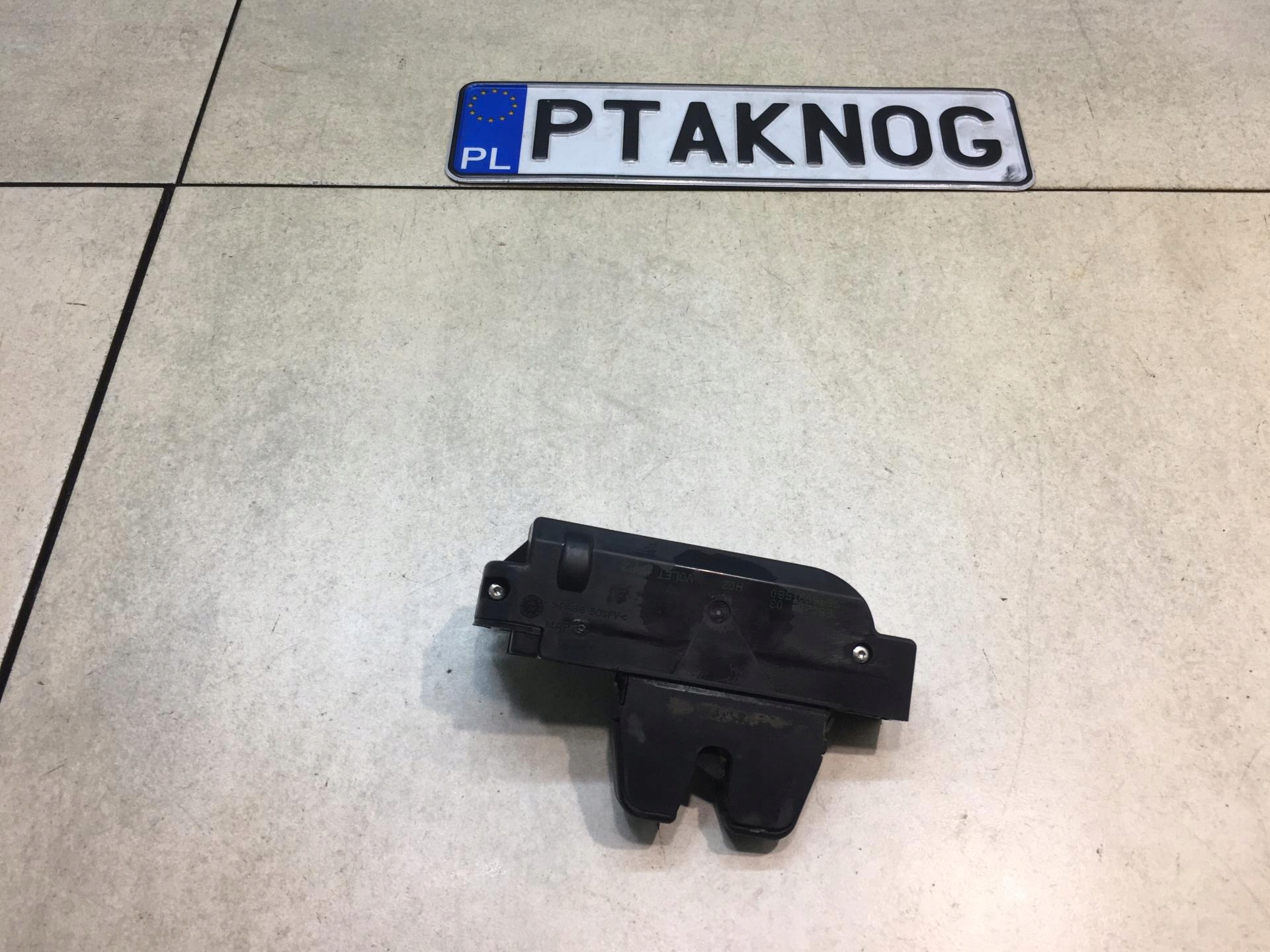 lock bonnet boot PEUGEOT 307 SW 9646091580