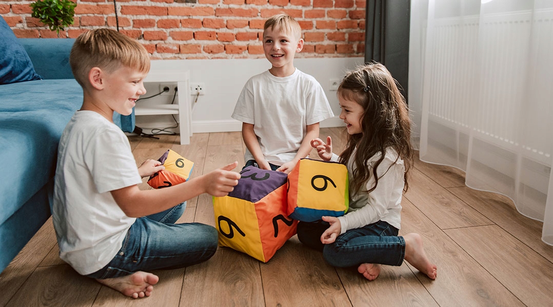 Kostka edukacyjna Cyfry 10cm miękka Płeć chłopcy dziewczynki