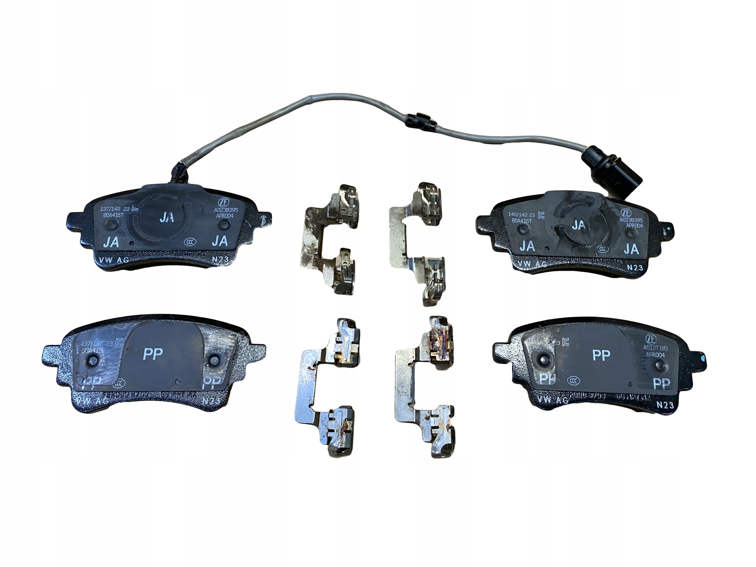 AUDI Q5 80A 2.0TDI discs brake rear part 80A615601C