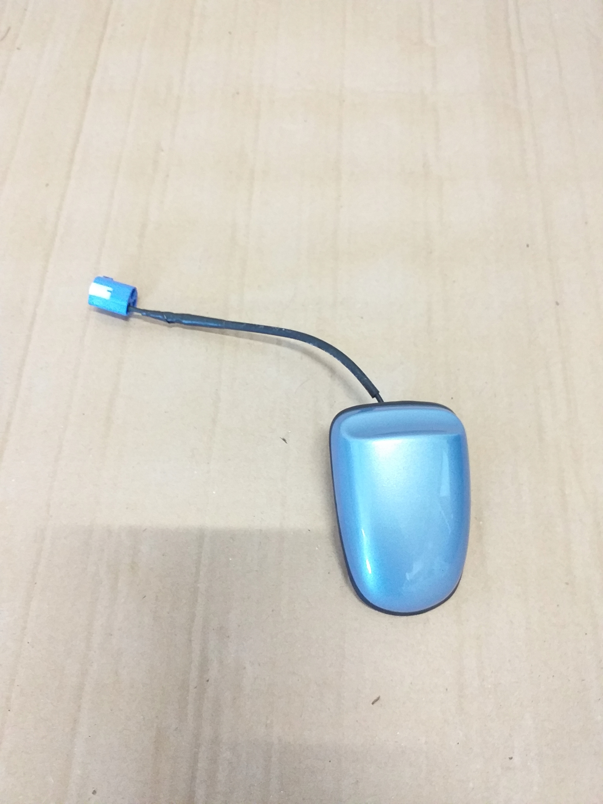 TOYOTA CAMRY VII антена на дах 11-17