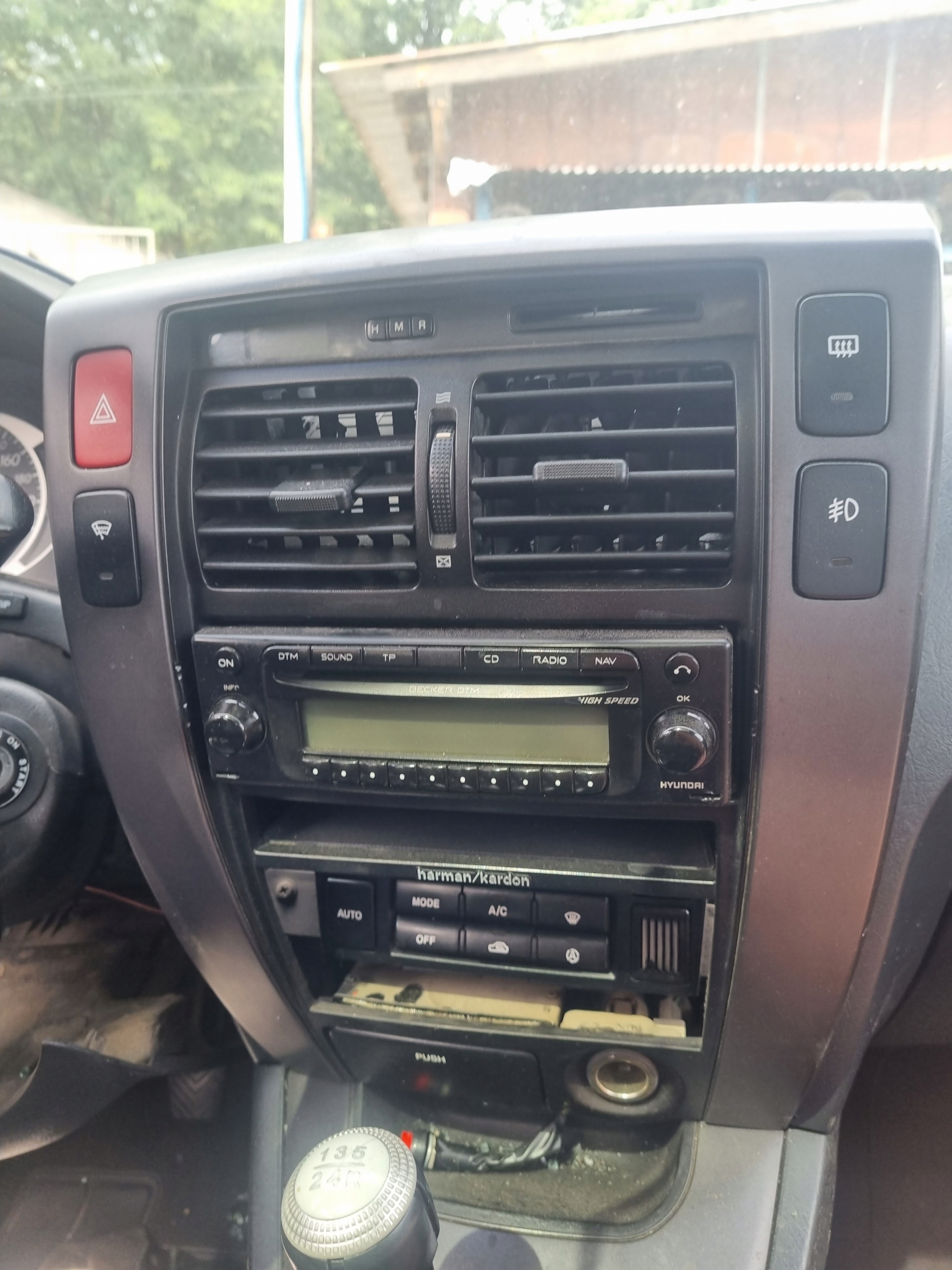 Hyundai tucson i 04-09 радио