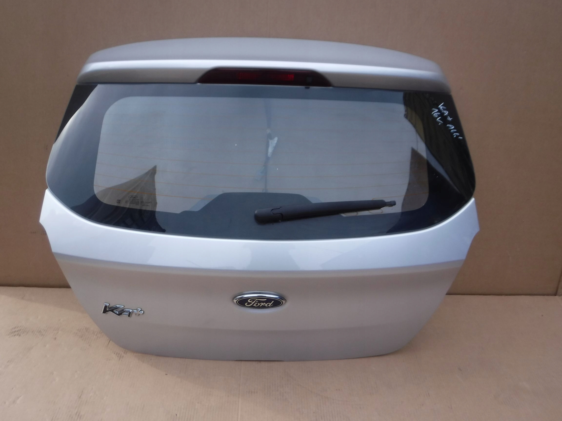 KLAPA BAGAŻNIKA FORD KA PLUS