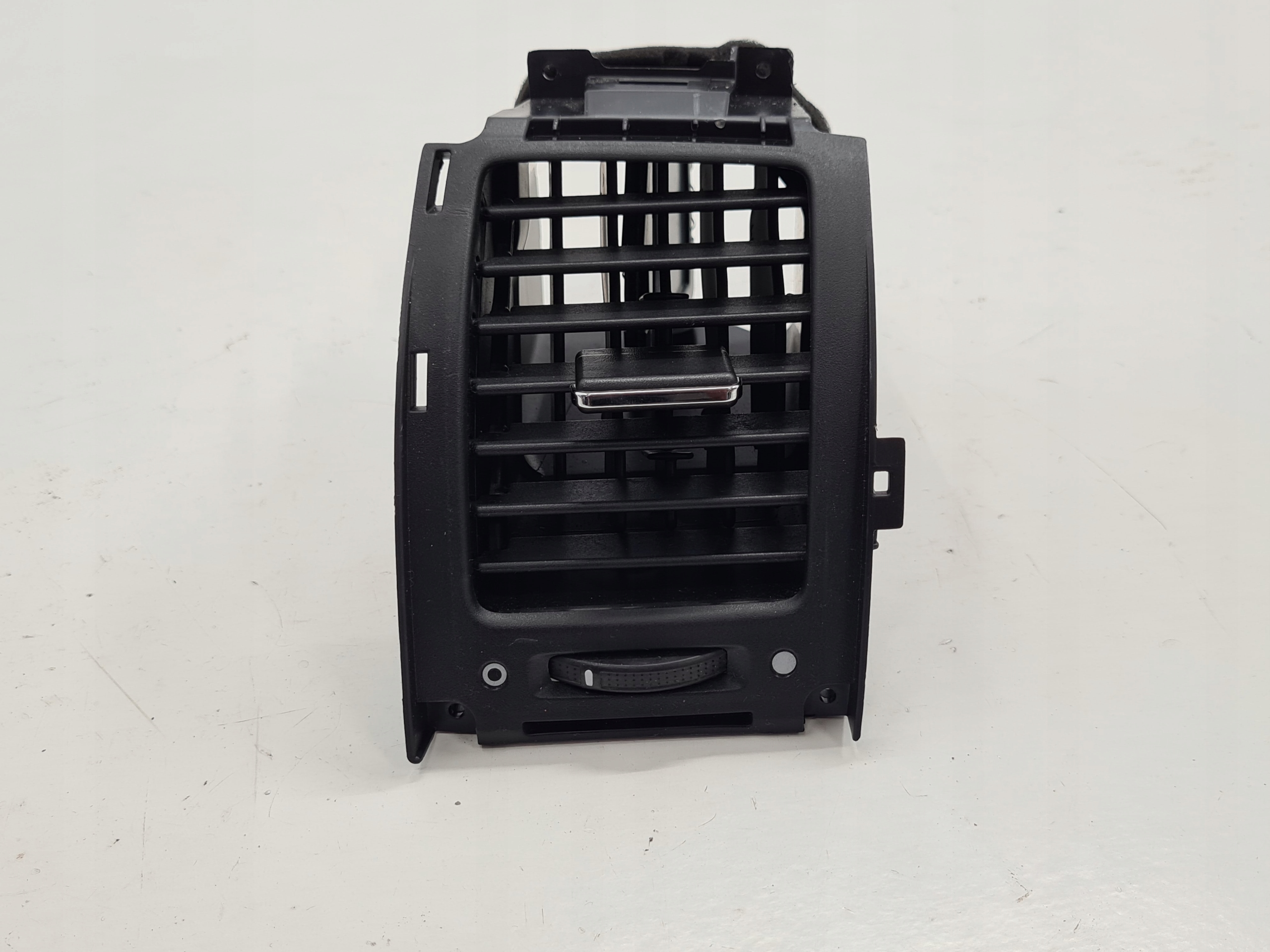 Honda CR-V III воздухозаборник жалюзи потока воздуха правая