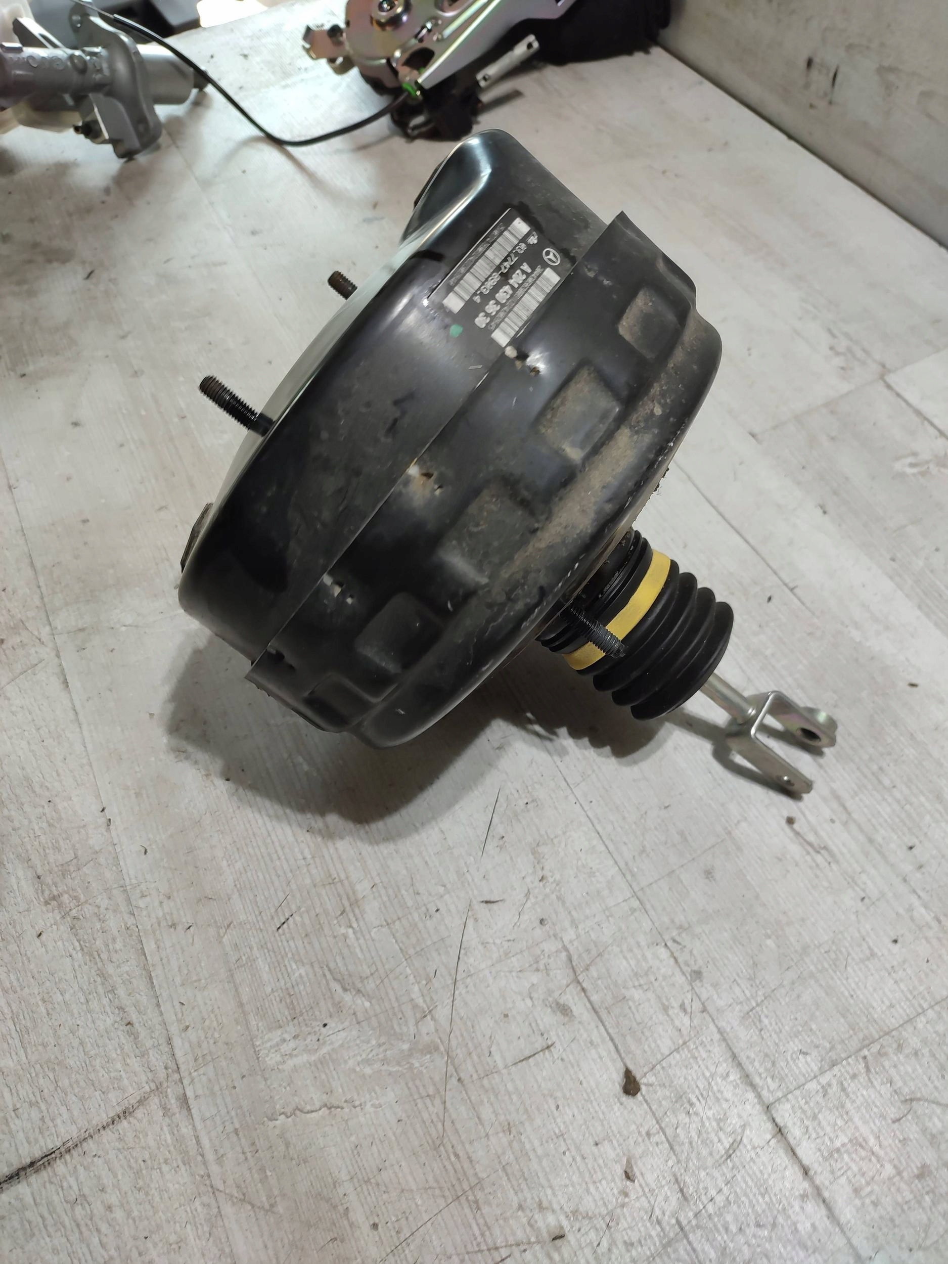 Mercedes-Benz GLK (X204) 2013 control brakes