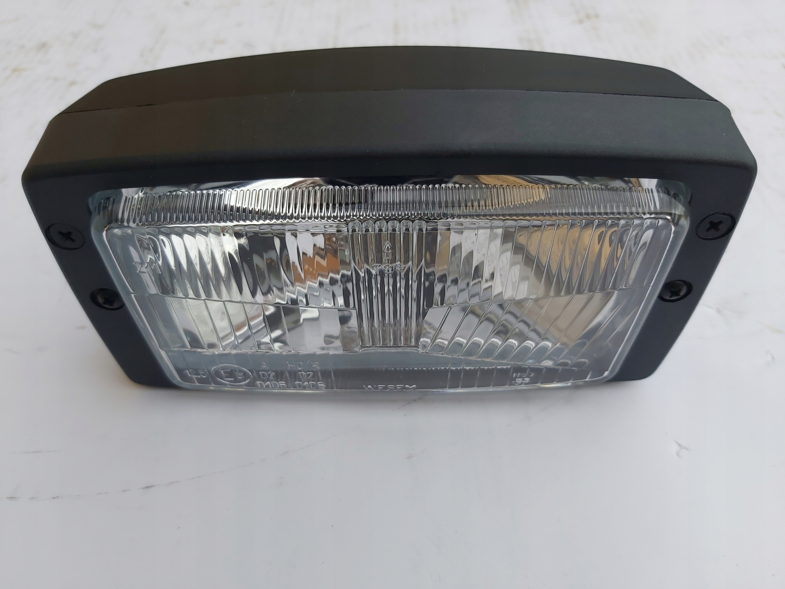 ZETOR REFLEKTOR LAMPA PRZÓD H4 12V 24V LUBLIN EAN (GTIN) 5905445257772