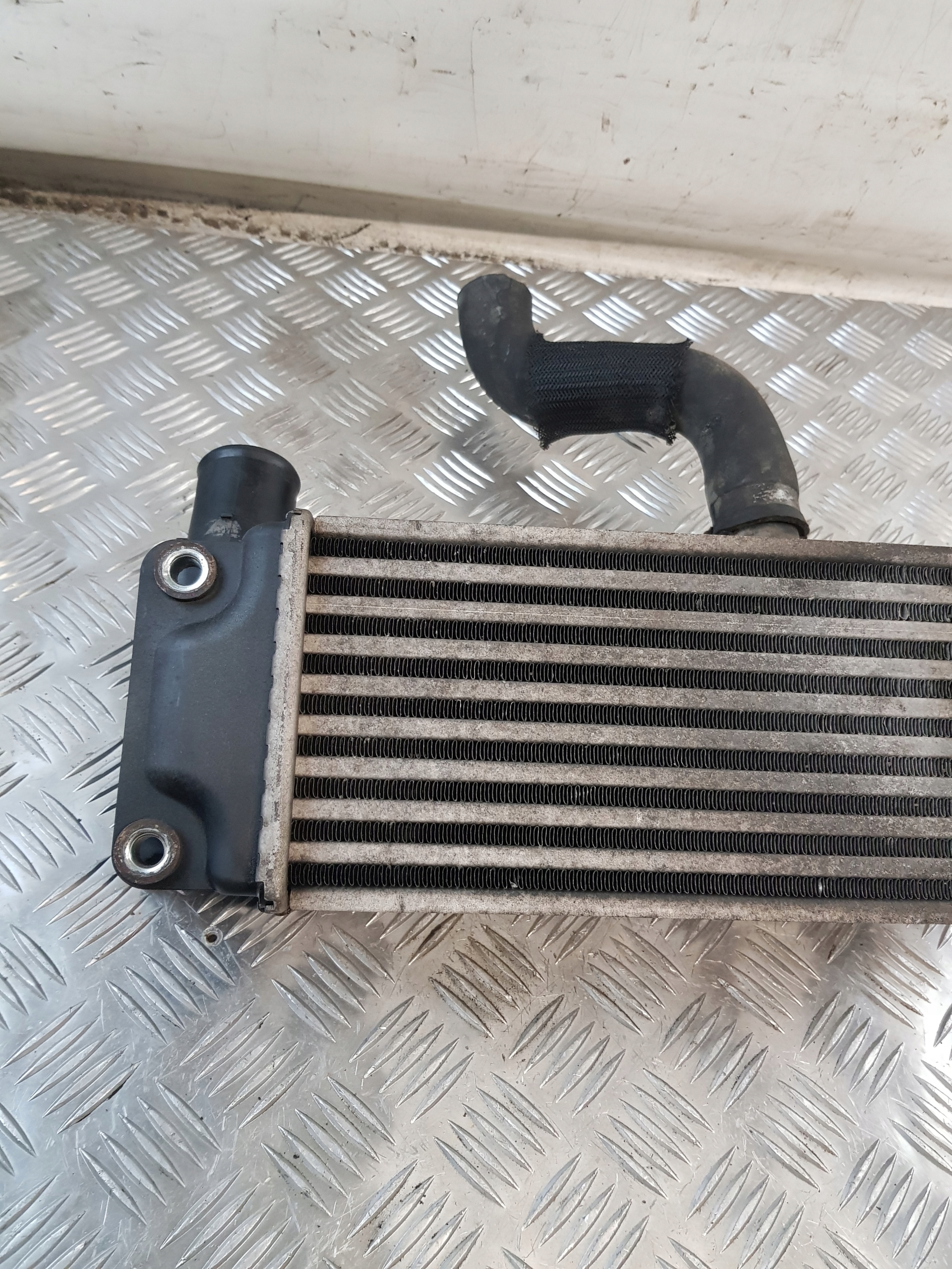radiatore intercooler TOYOTA AURIS e 1.4D 07R