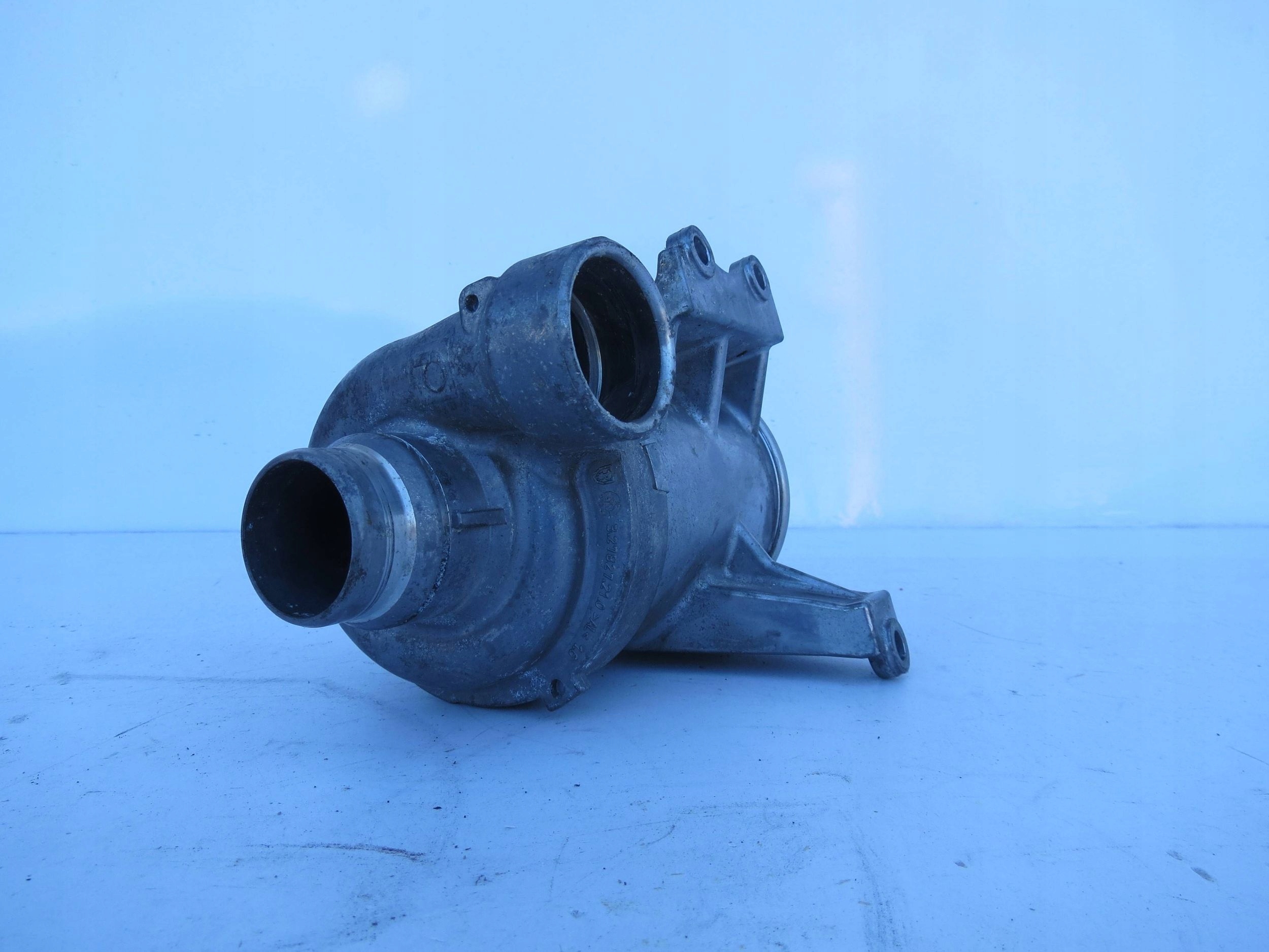 water pump HYBRYDA VOLVO S90 V90 T8 31368715