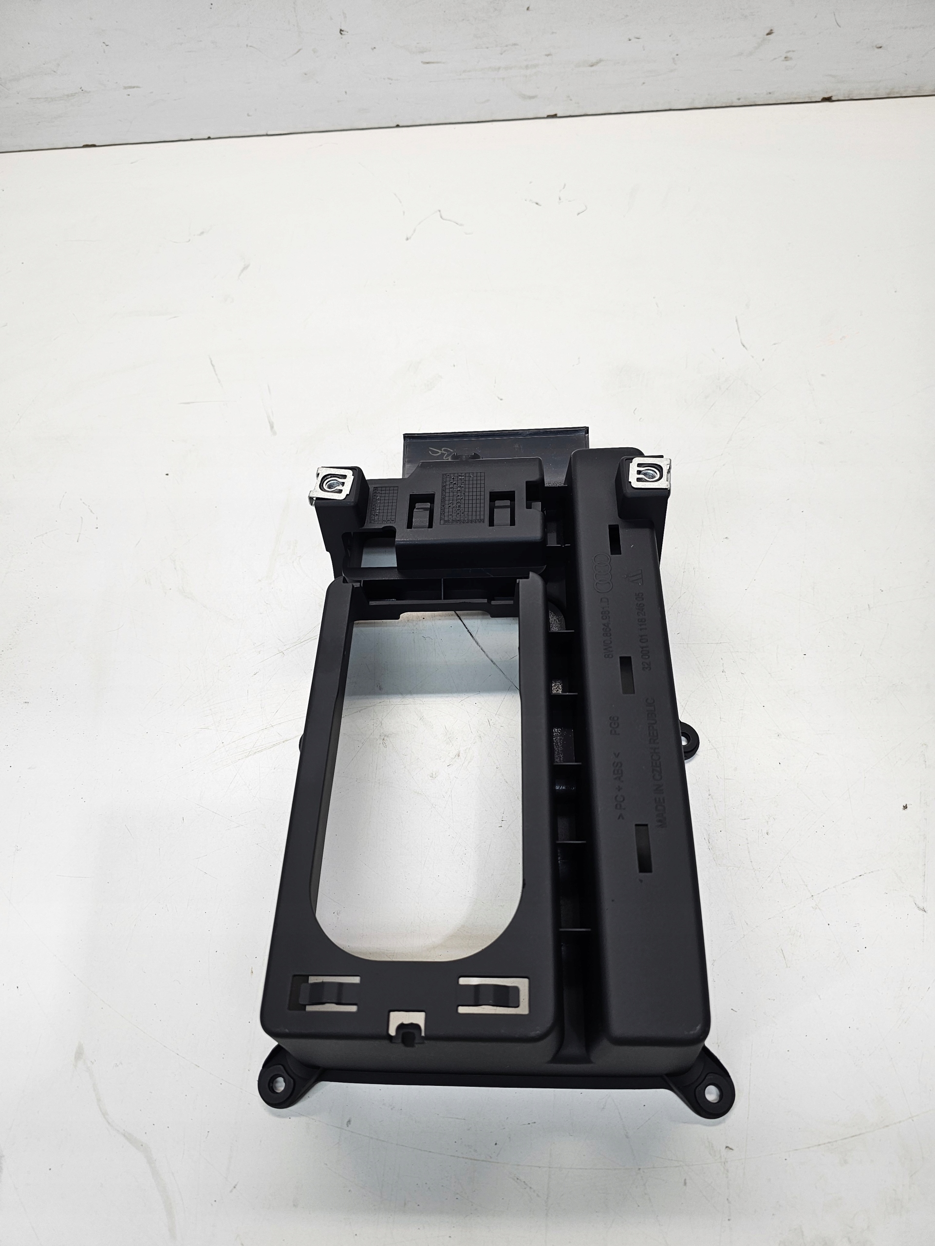 passenger compartment plato TUNELU AUDI A4 B9 A5 8W 8W0864981D