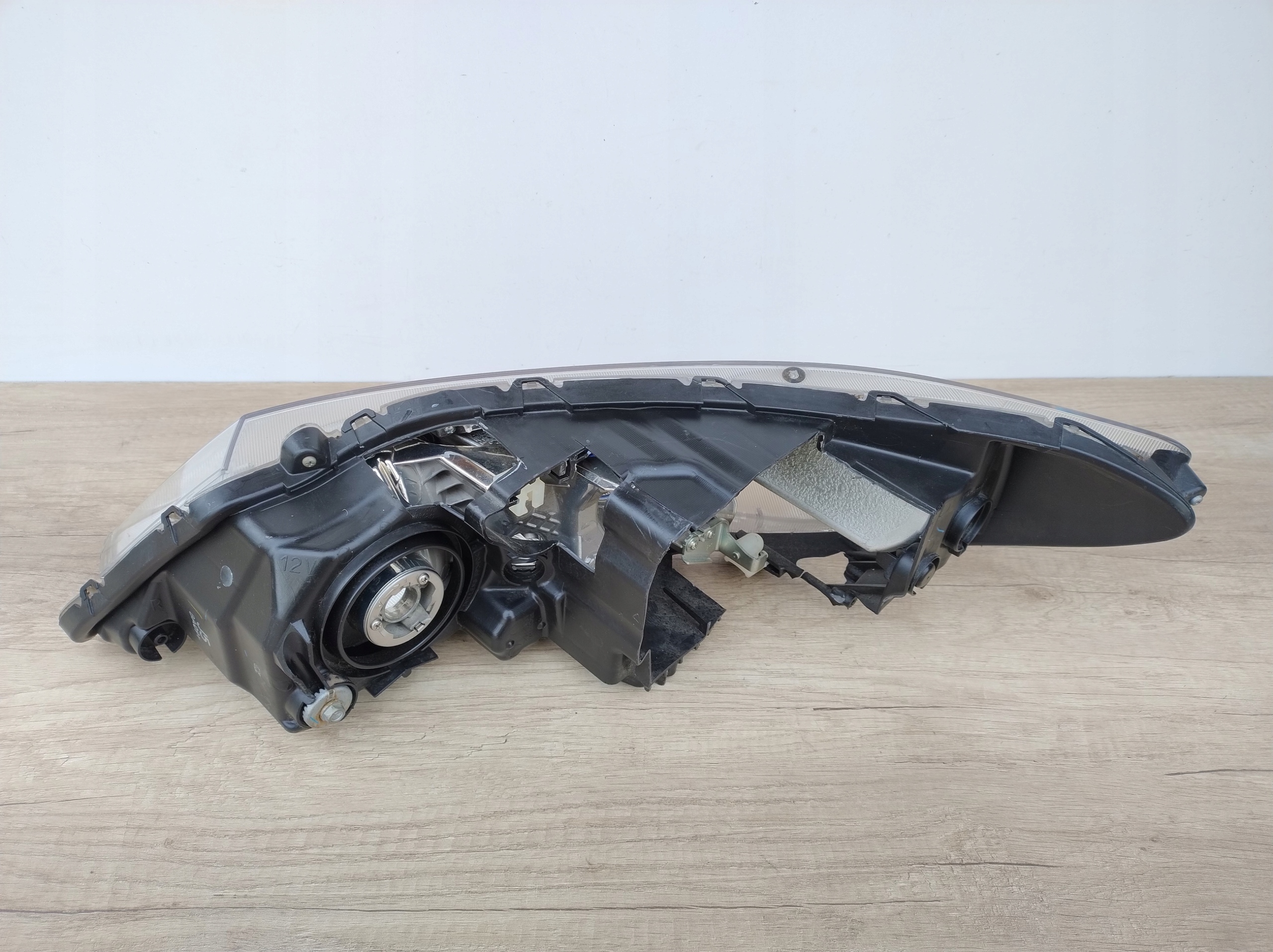 HONDA ODYSSEY 12-14 ROK right light front XENON