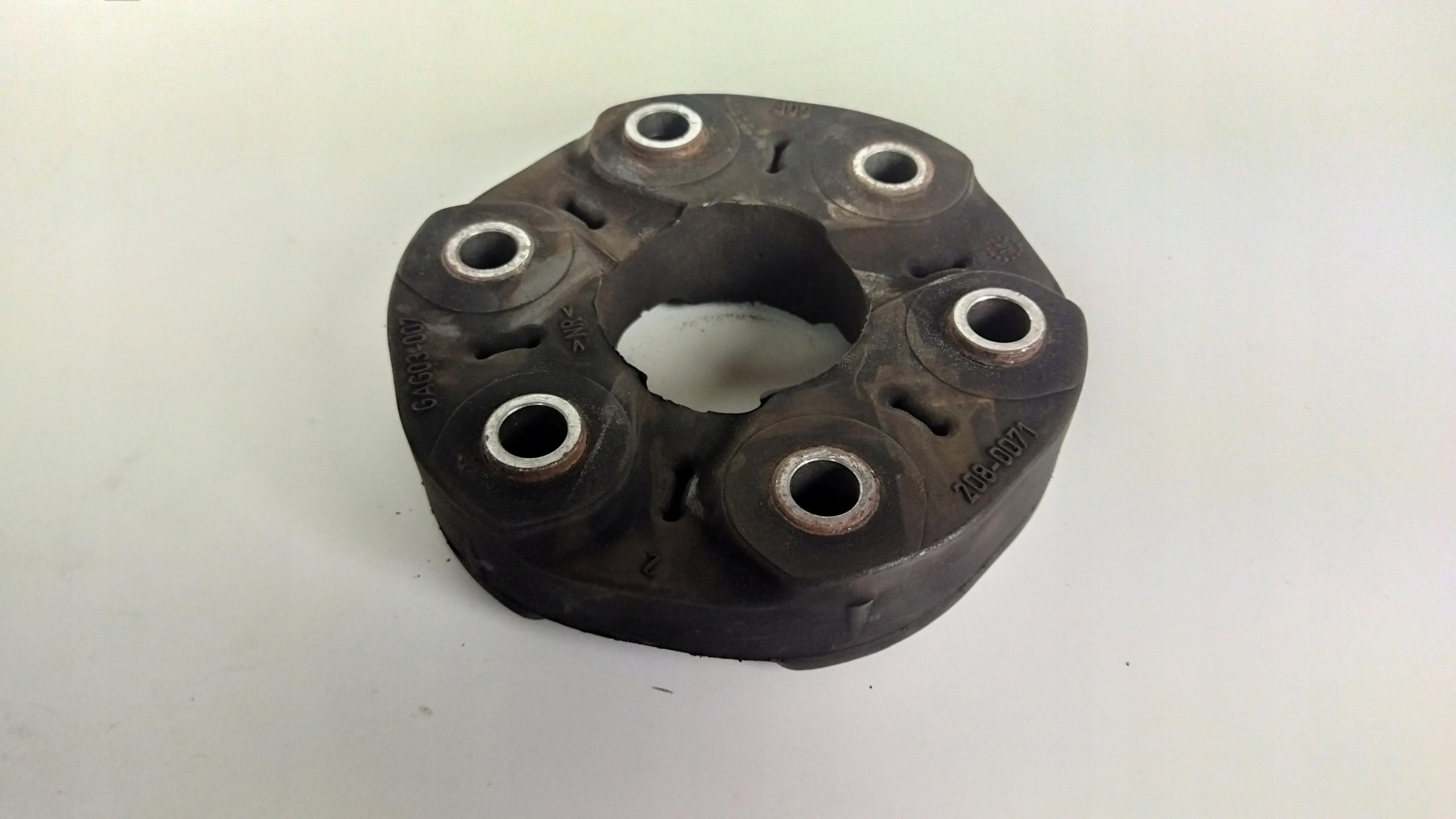 CAMARO VI 16-3.6 V6 резиновая муфта вала