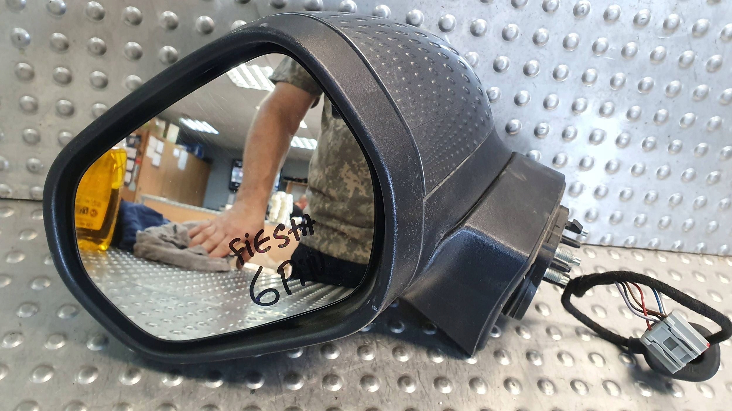 mirror left FORD FIESTA MK8 6PIN 17