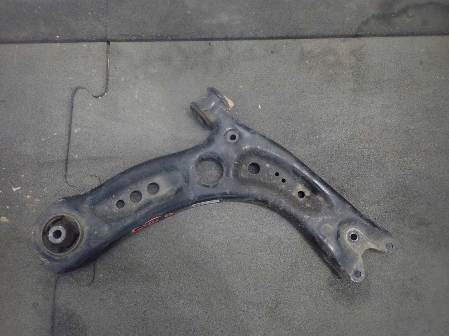 QUERLENKER RECHTS VW GOLF VII 5Q0407152J