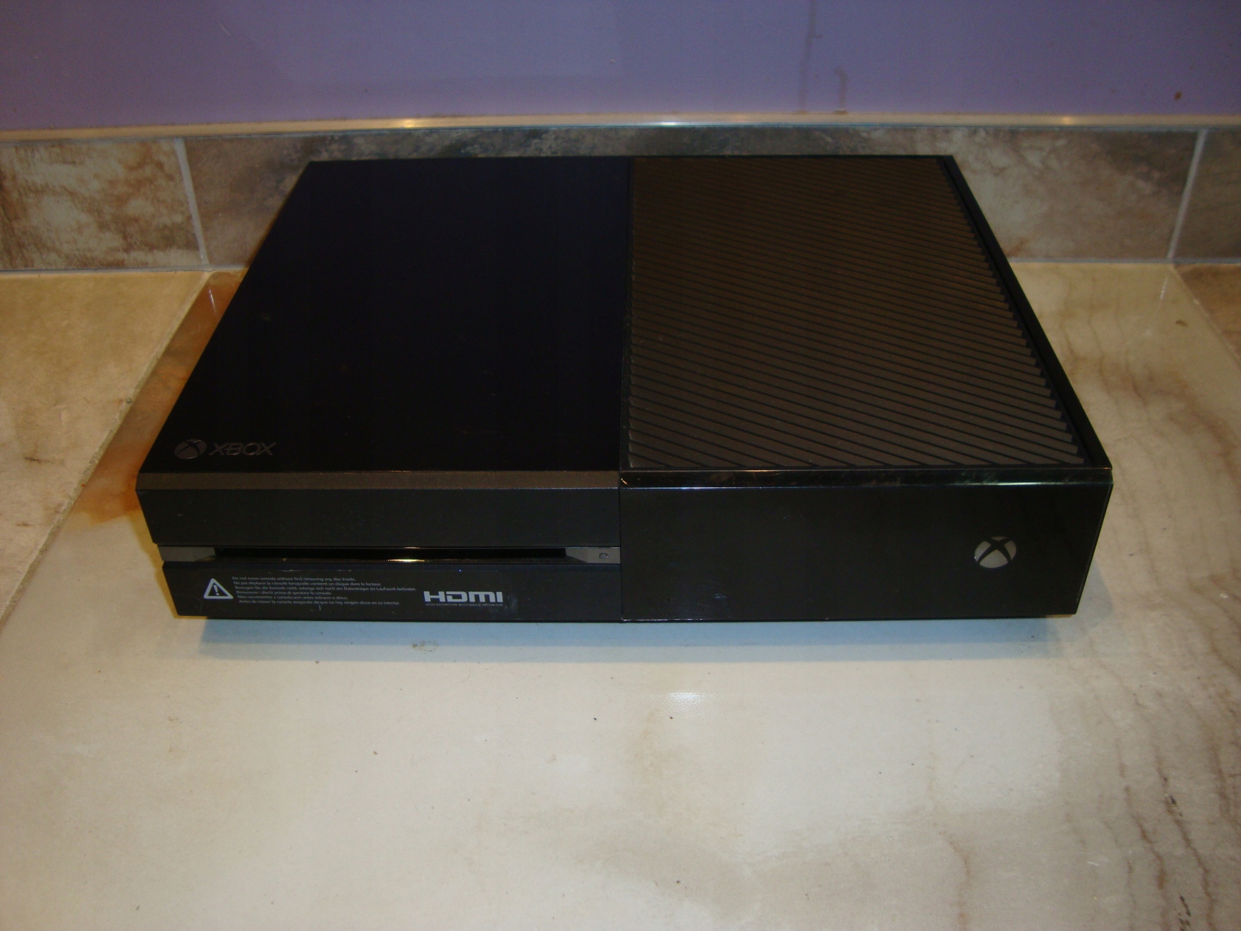 Консоль Xbox One 500 ГБ черный