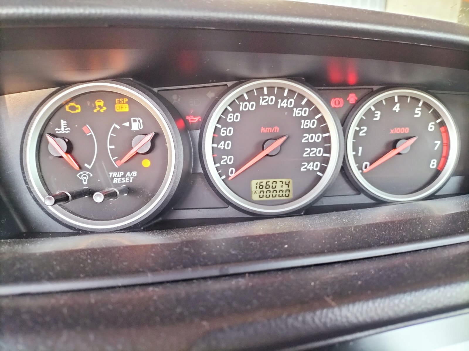 Primera P12 01-07 dials dials tachometer OE AV608 przebieg 166074km
