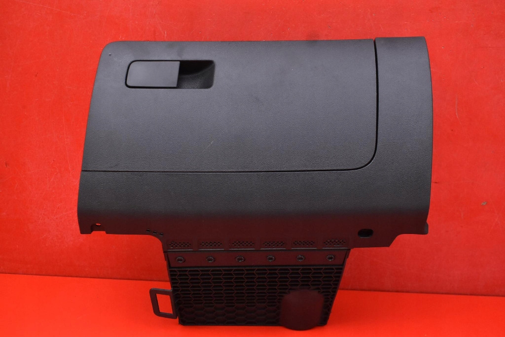 бардачок пассажира европа 5JB857097E seat TOLEDO 4 IV 12-20