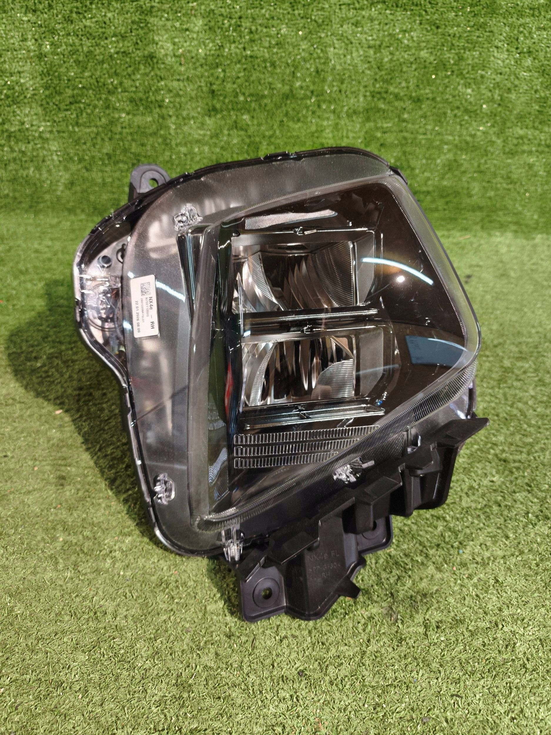 REFLEKTOR right front HYUNDAI TUCSON IV 24- LIFT FULL LED NR.1663