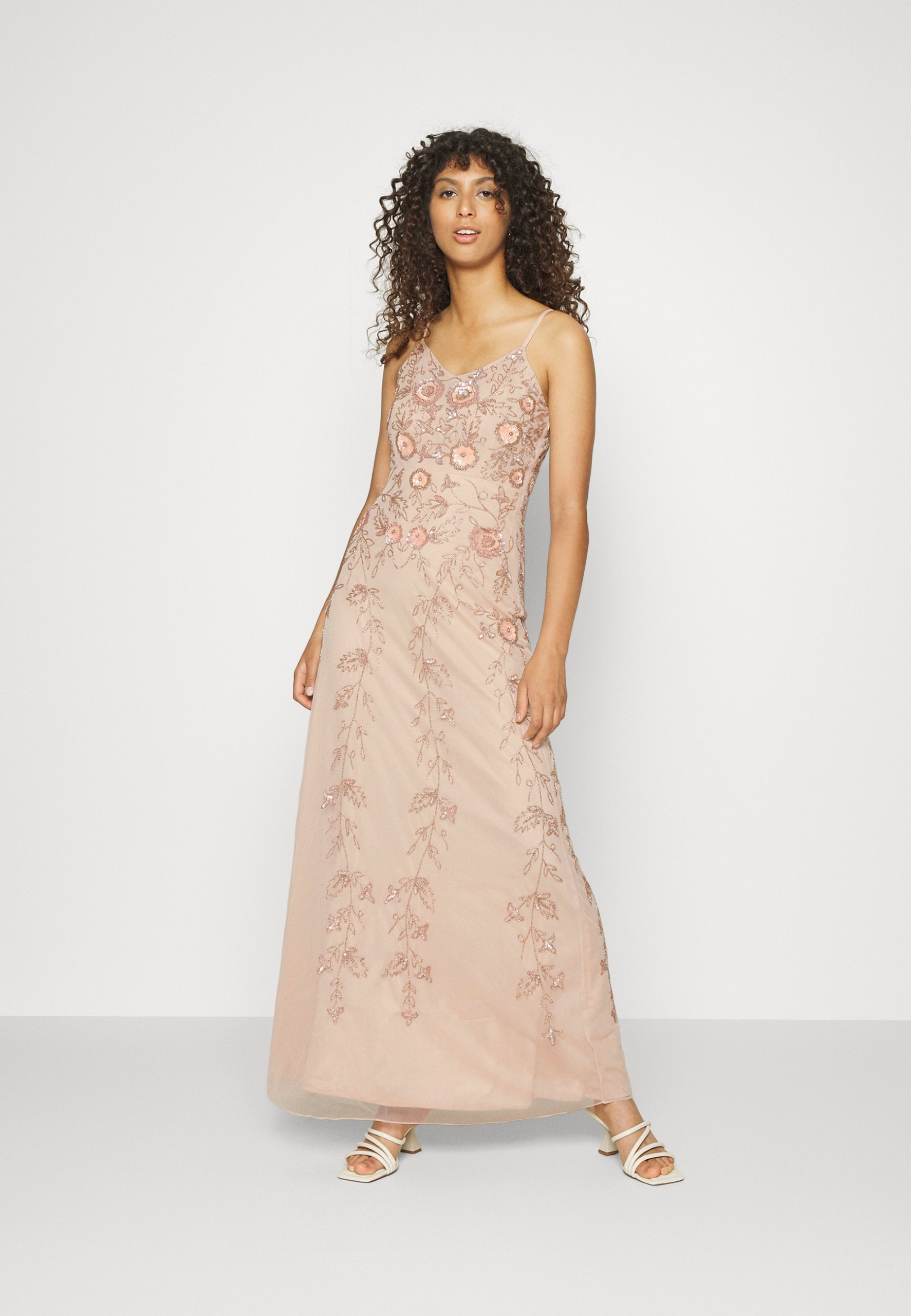 Plesové Šaty Silvia Lace & Beads 34