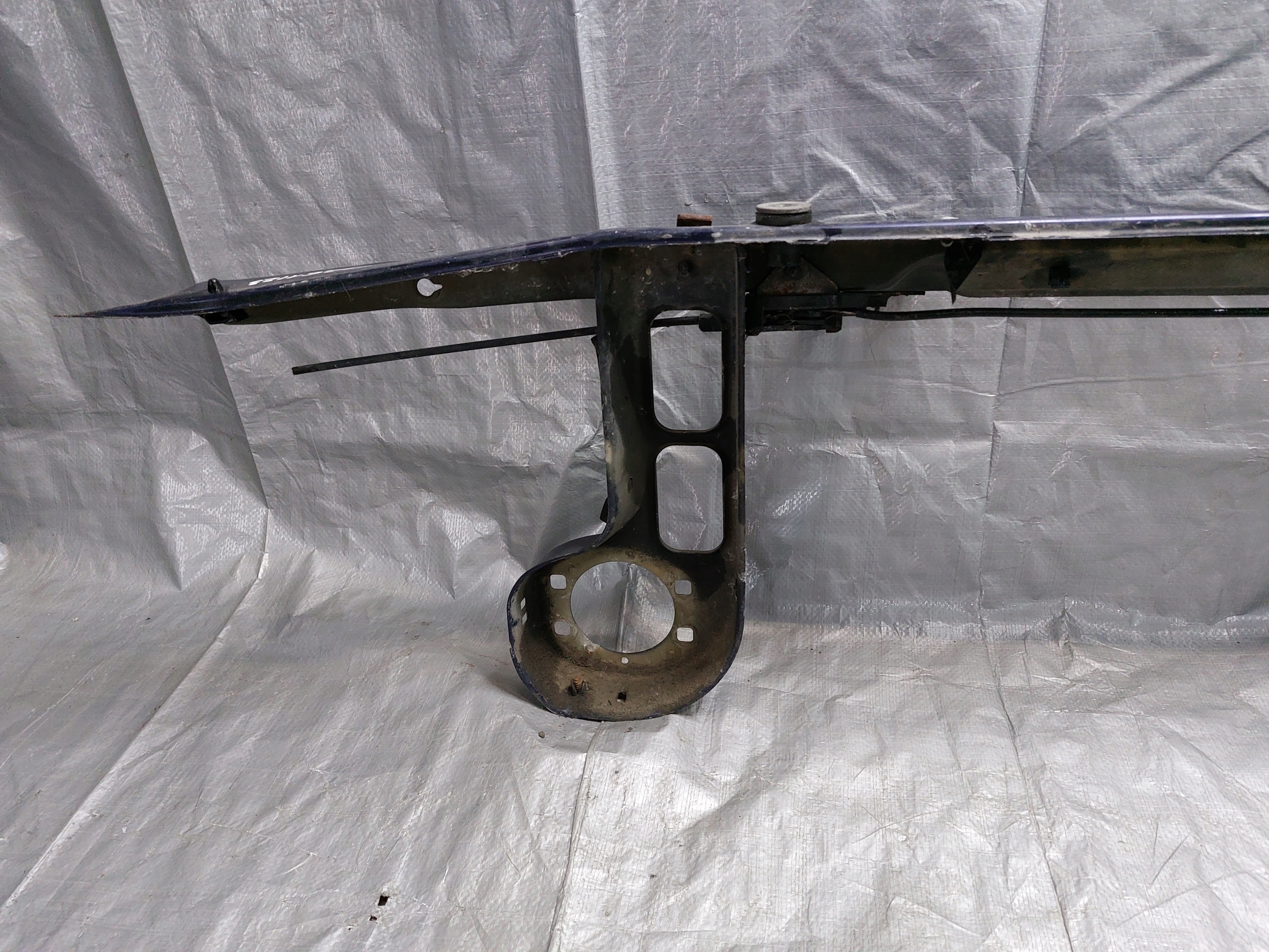 hütöfal erösített BMW E36