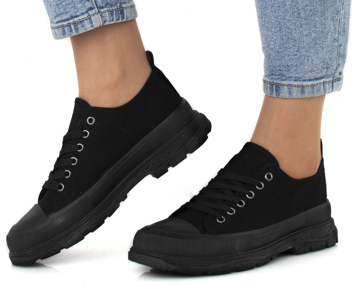 

Czarne Niskie Trampki Na Platformie Palladi 39