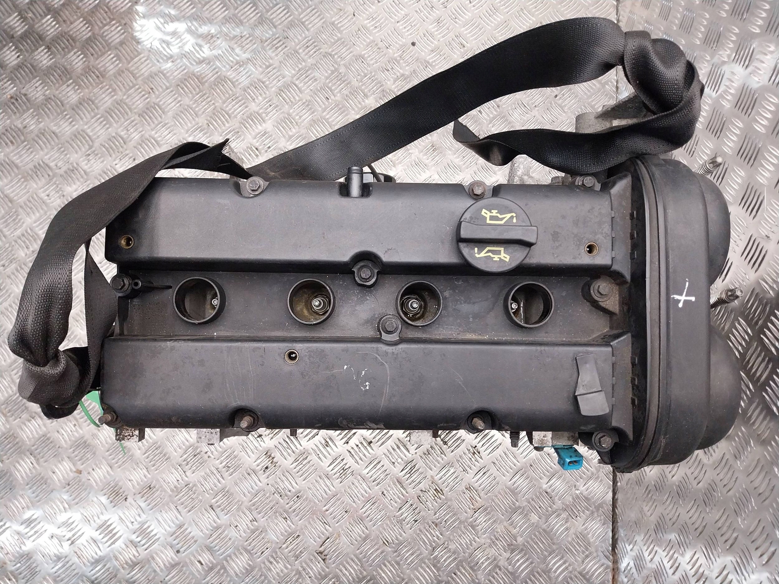 engine STJA FORD FIESTA MK7 1.25 16V unprotected pillar