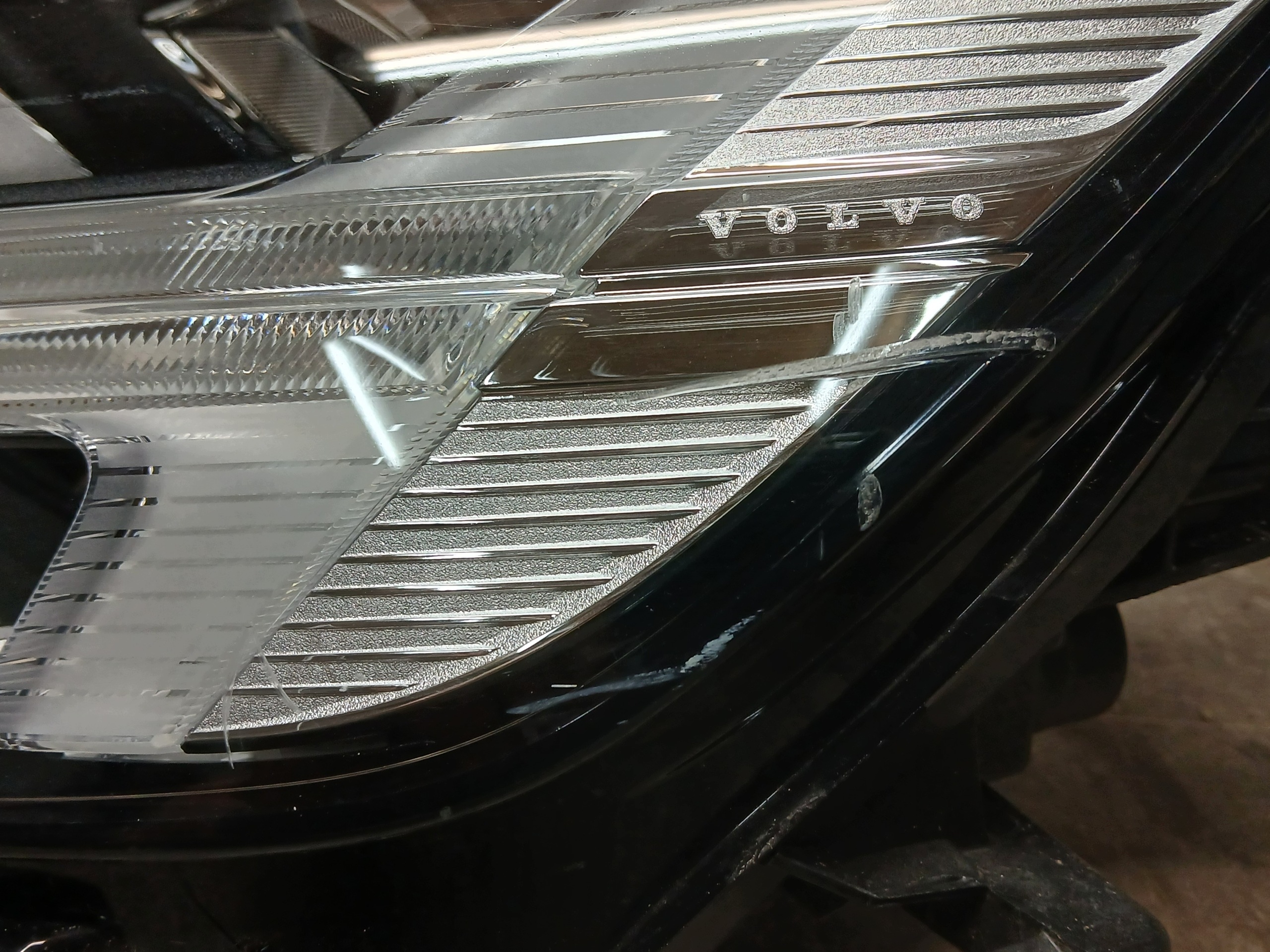 light front left VOLVO V60 S60 V-60 S-60 FULL LED ACTIVE LED