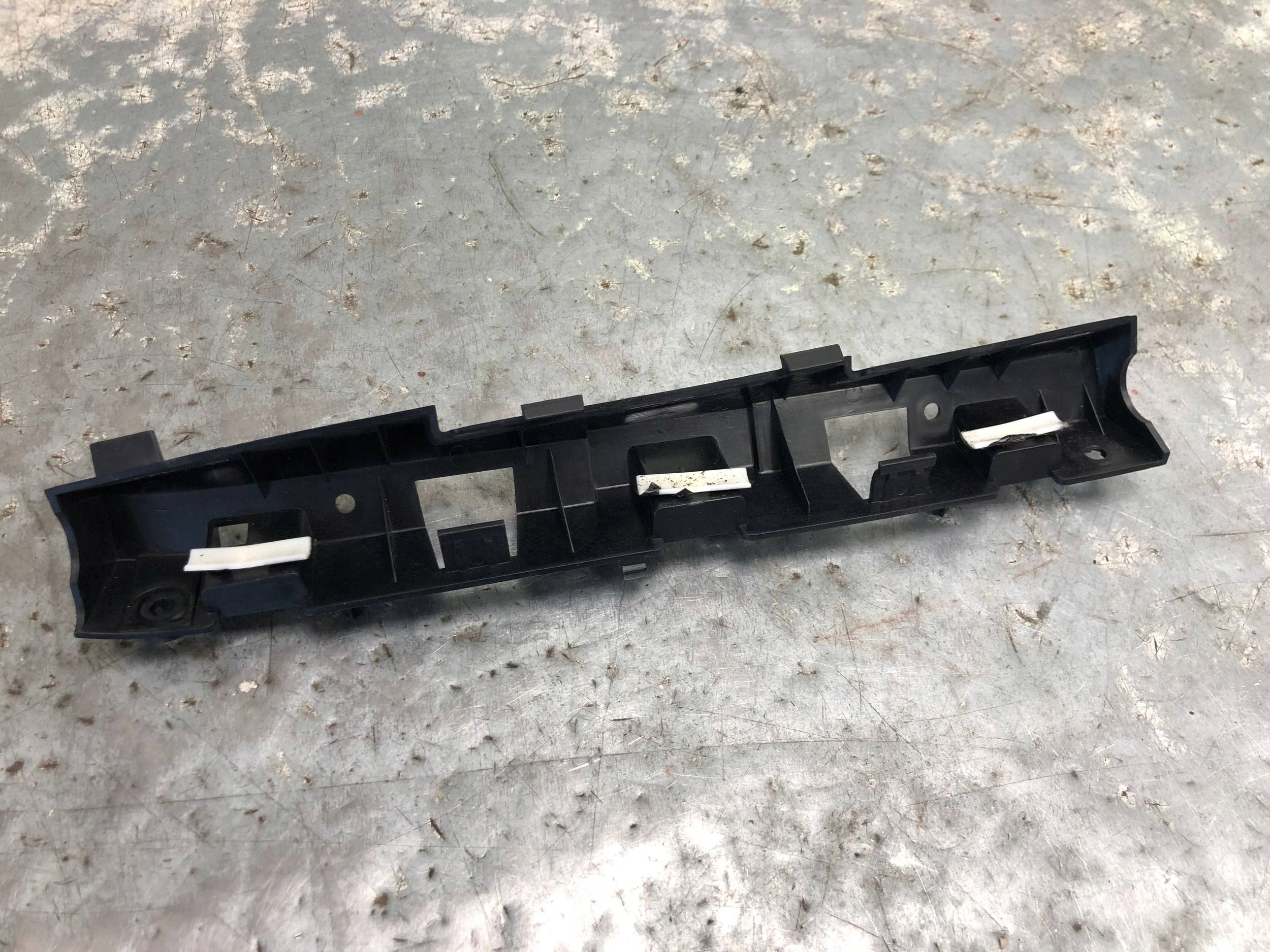 bumper bracket right front FORD KUGA MK2 CJ54-S026A52-AA