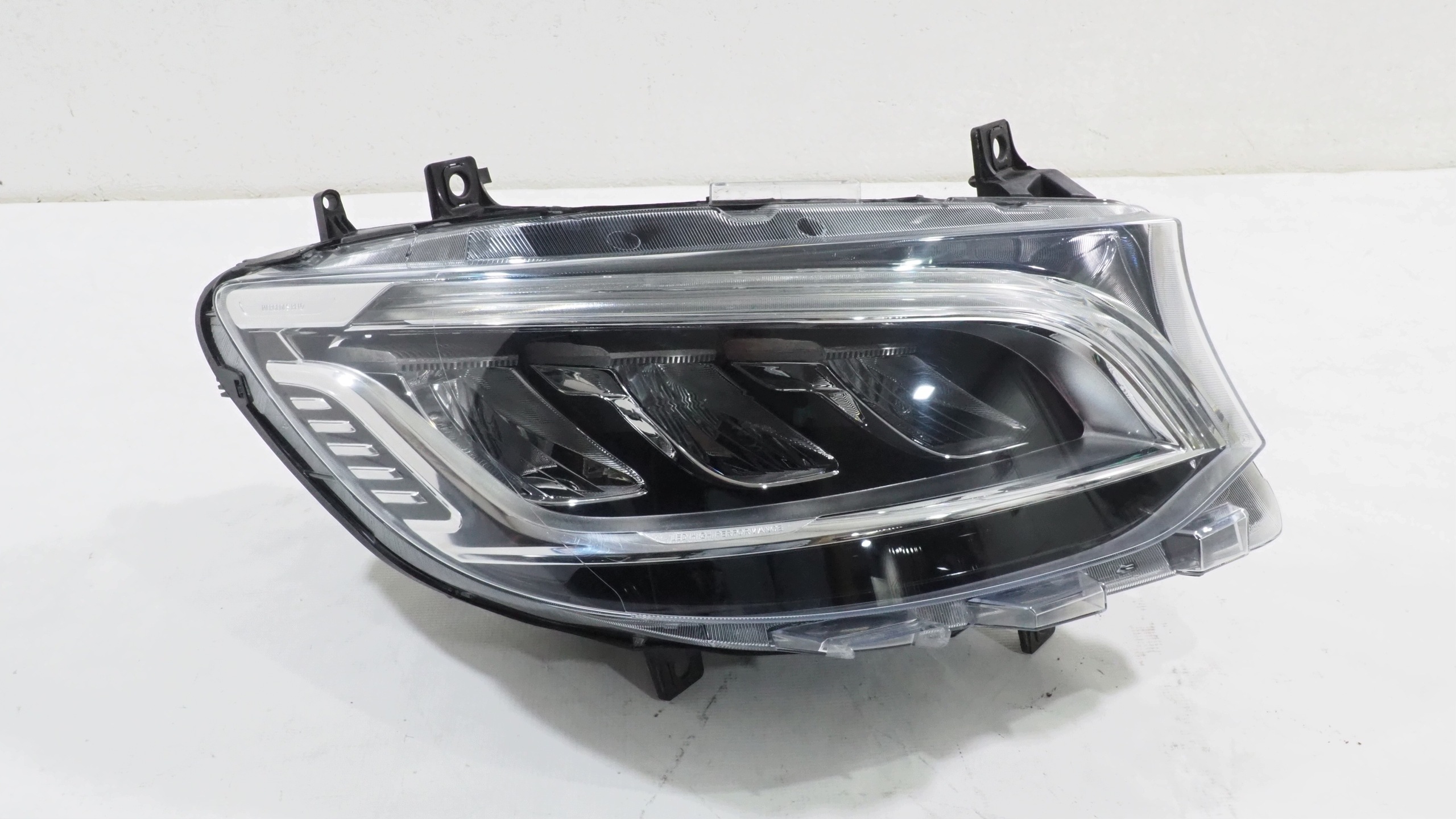 Mercedes Sprinter W907 W910 light Full Led right front A9109060001
