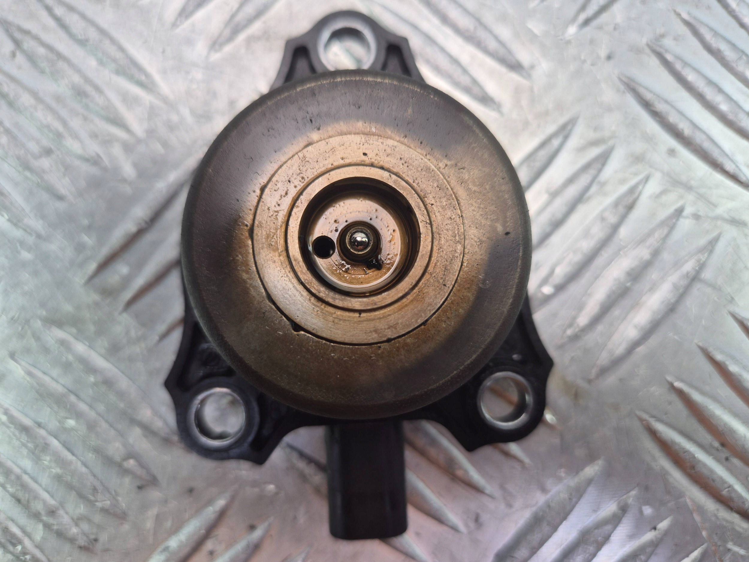 Mercedes E200 CGI W212 Sensor A2711560090 271.860