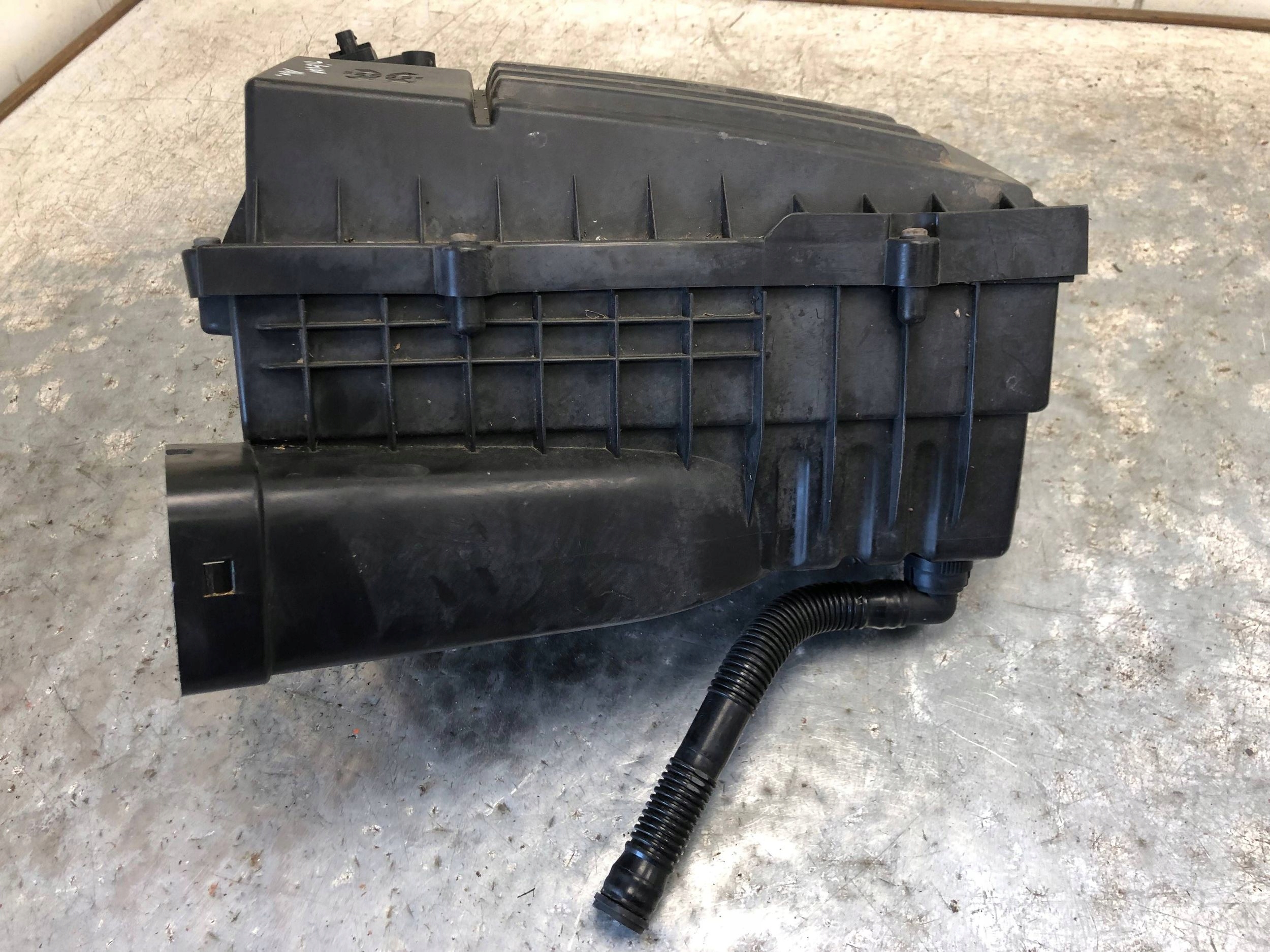 Gehäuse filter luft VW TIGUAN 3C0129601CD 03L906461A