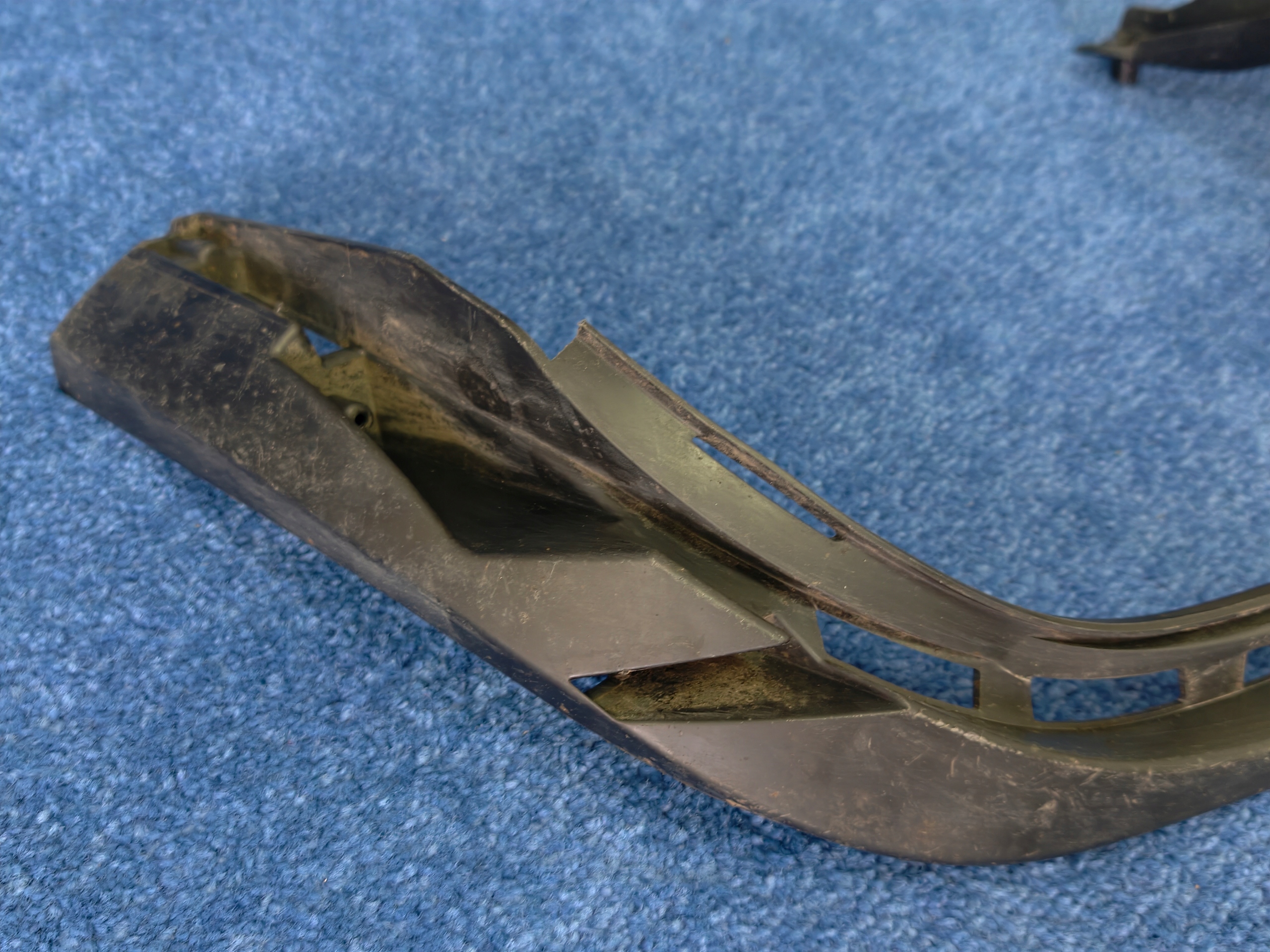 VOLVO S60 II Support plaque Console KONCOWKI de l’échappement Droit Original 31425152