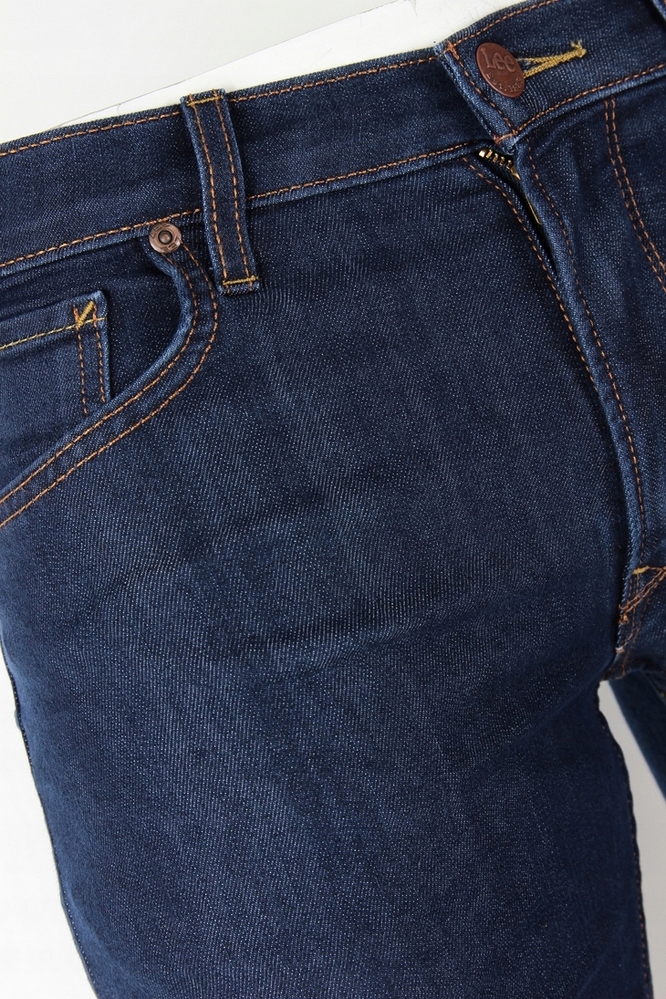 LEE DAREN JEANSY PROSTE REG. _ W30 L34 Zapięcie zamek