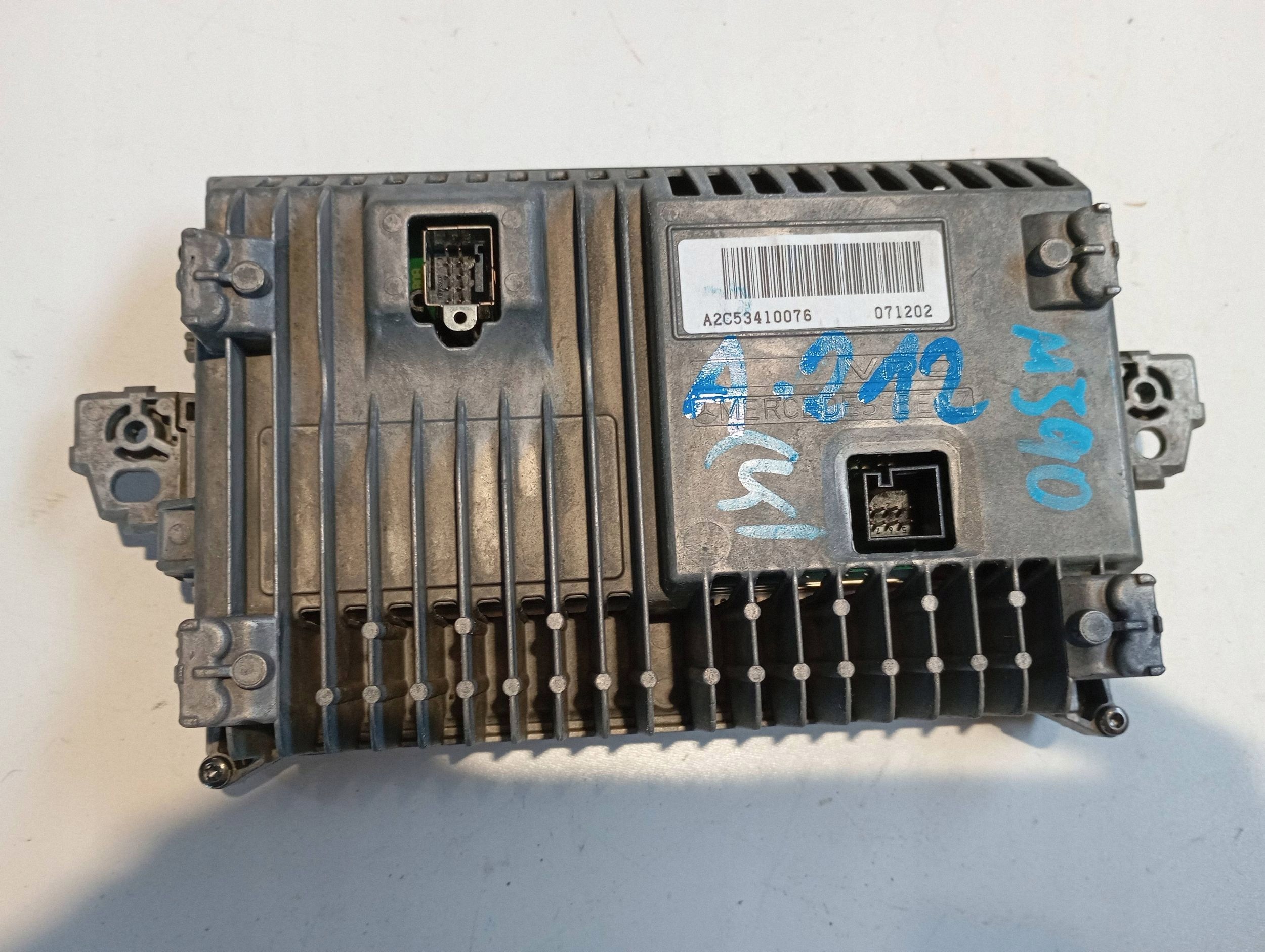 display MERCEDES-BENZ E W212 A2129010804