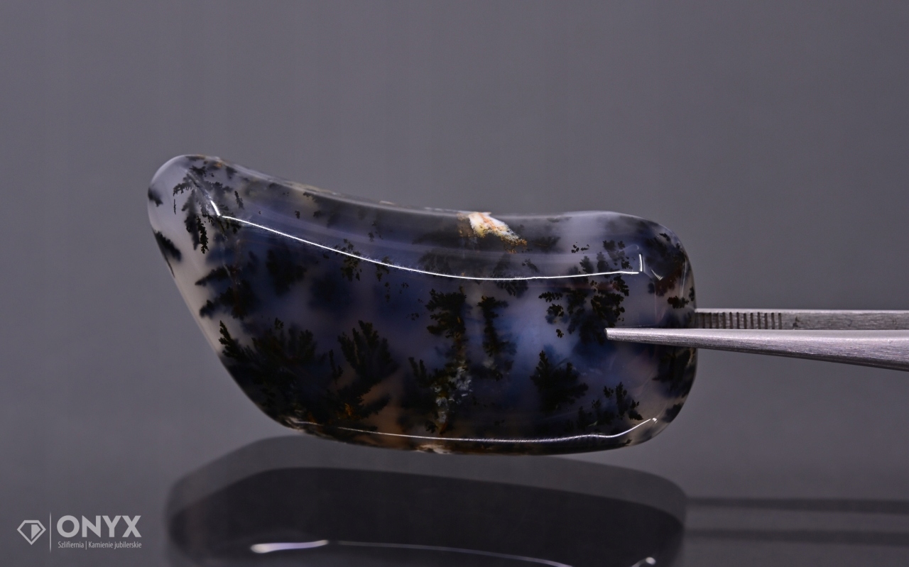 Dendritový achát z Turecka kabošon nepravidelný 50,