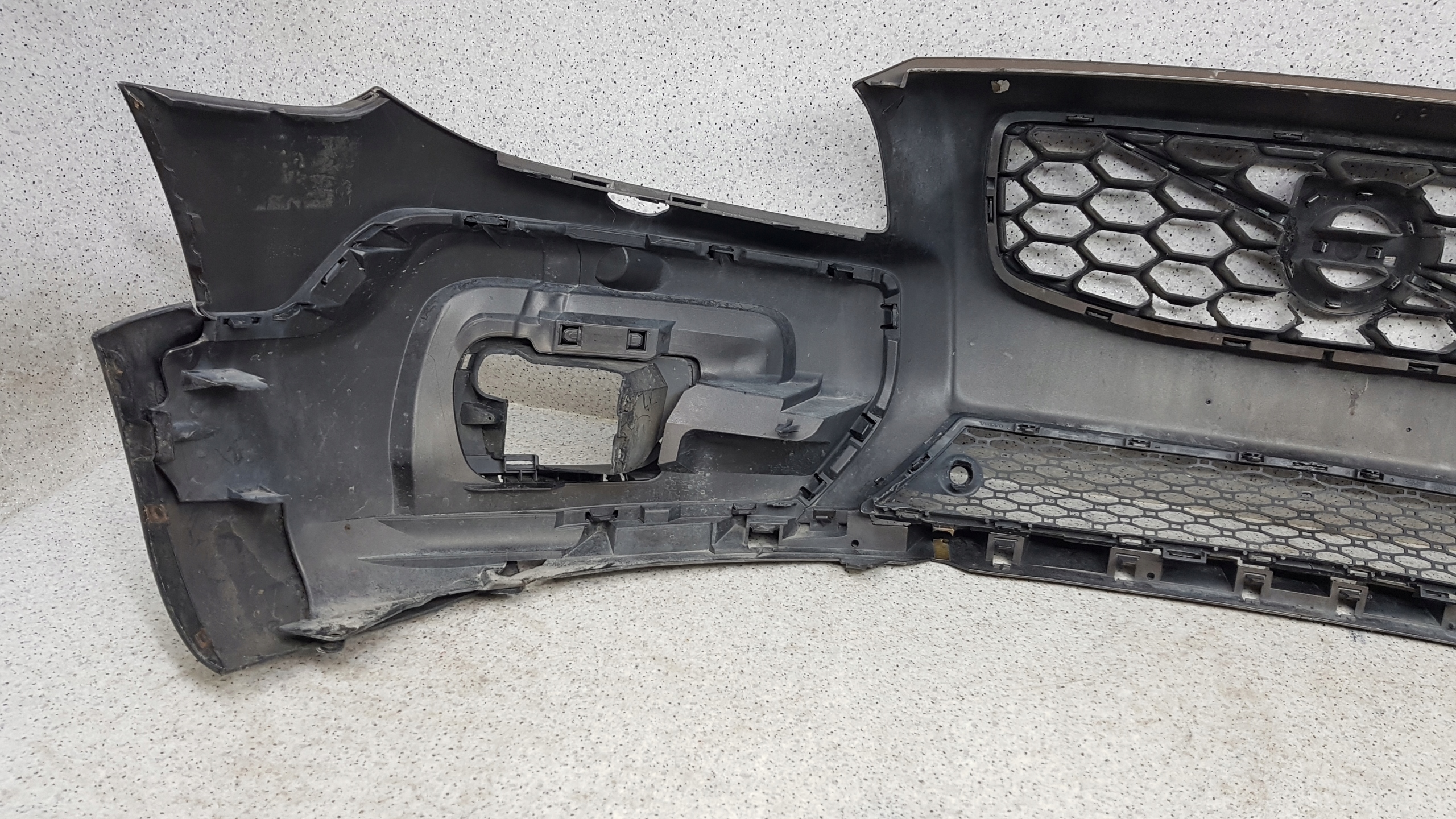 VOLVO XC70 XC 70 CROSSCOUNTRY 2007 - bumper front 3525