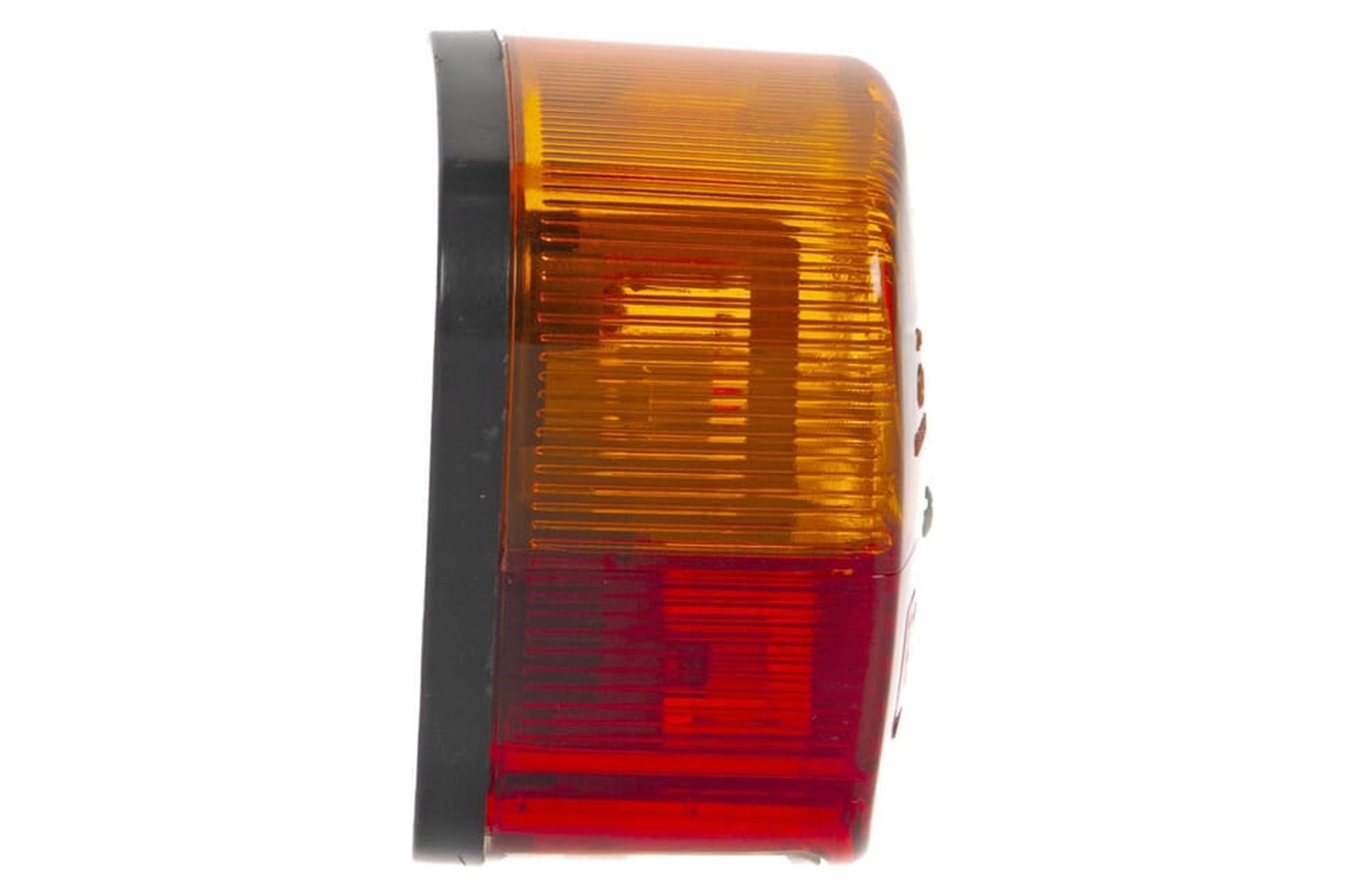 3733134 задній ліхтар в зборі BBSK95R Ri