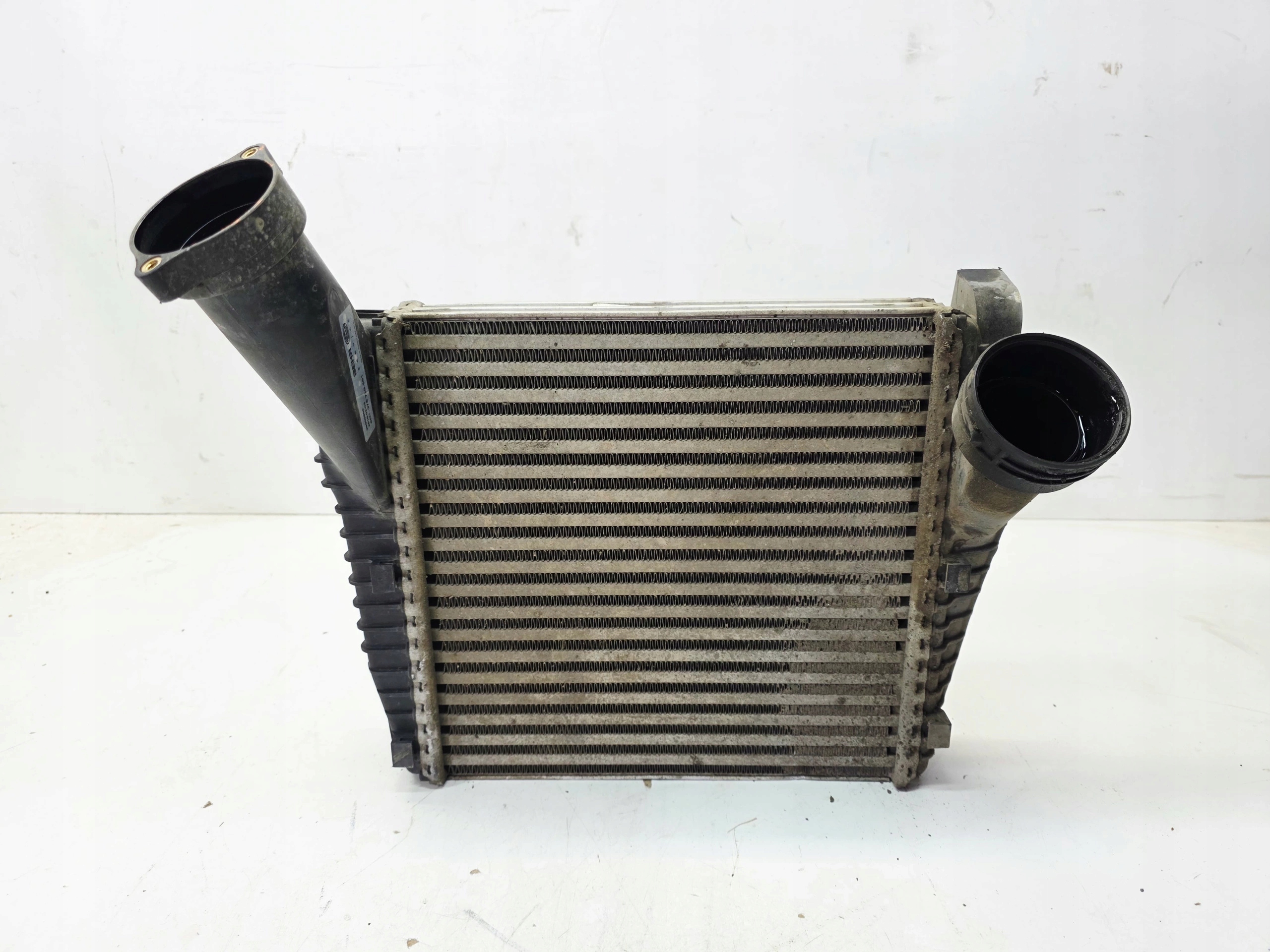 radiator air intercooler left AUDI Q7 4L 4.2 TDI 8ML376729561