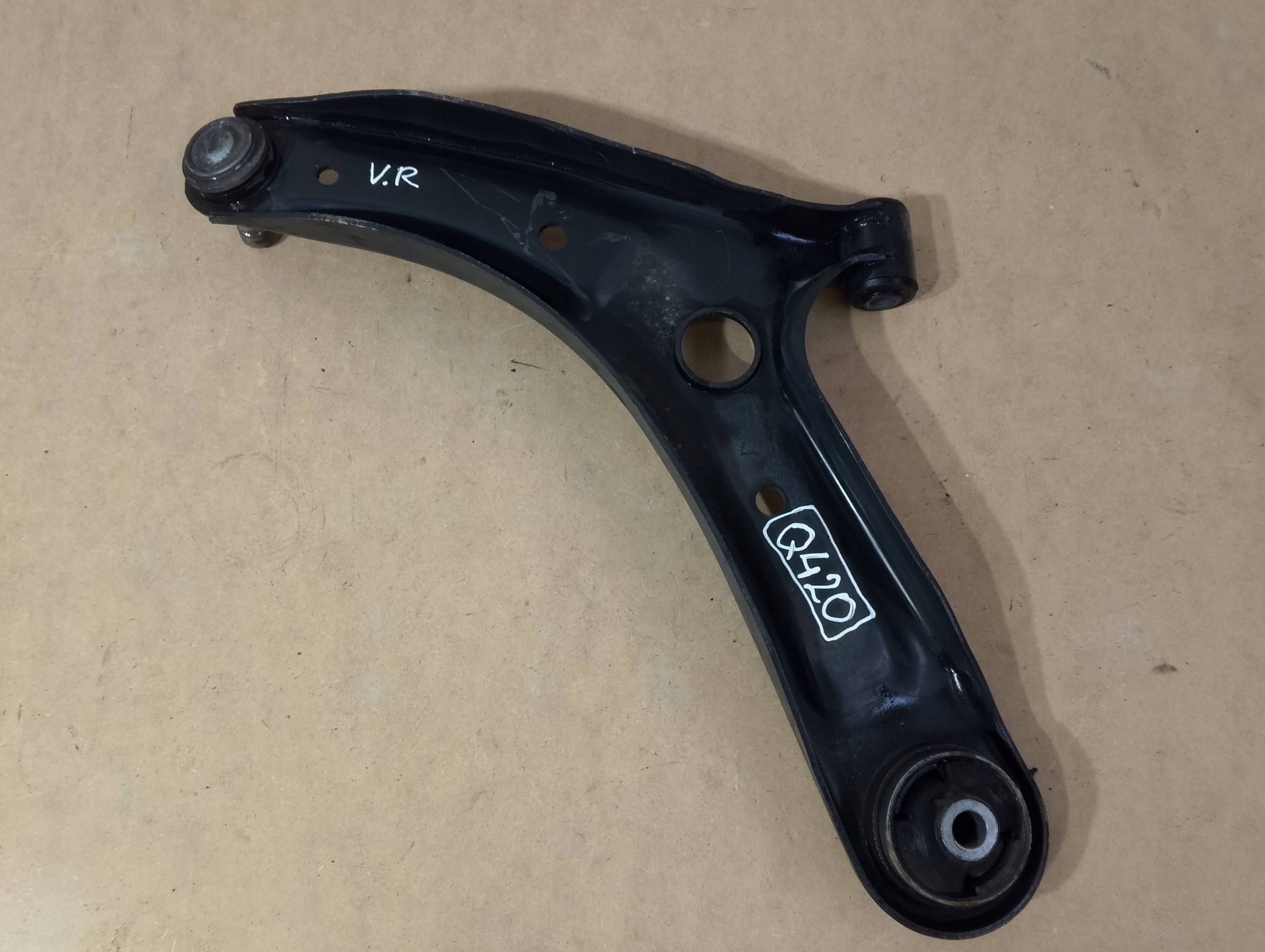 HYUNDAI I10 III arm front right front 54501-K7100 (Q420)