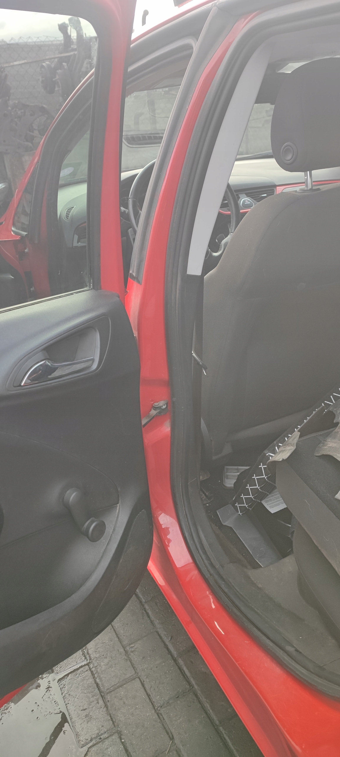 OPEL CORSA E Säule mitte links oder rechts 5 Tür Z50S