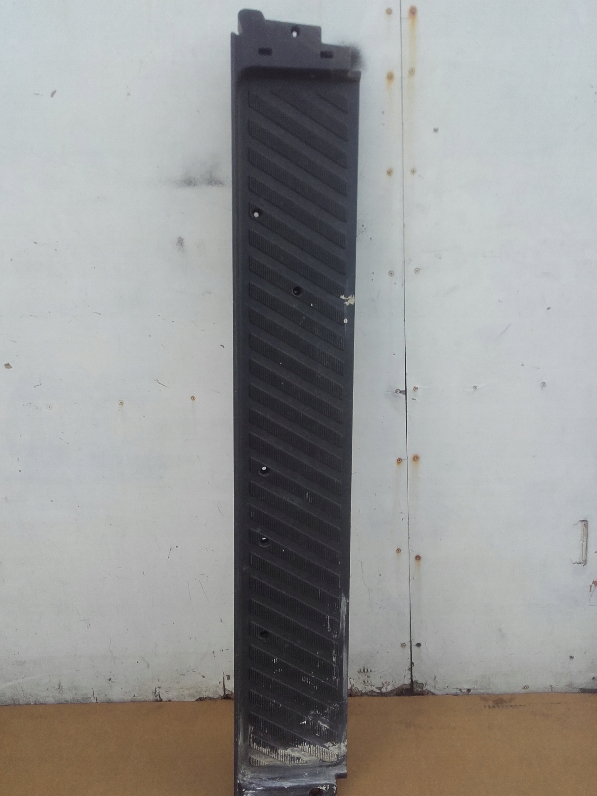 MERCEDES SPRINTER 906 STOPIEŃ PRÓG DRZWI PRAWE A9066860710