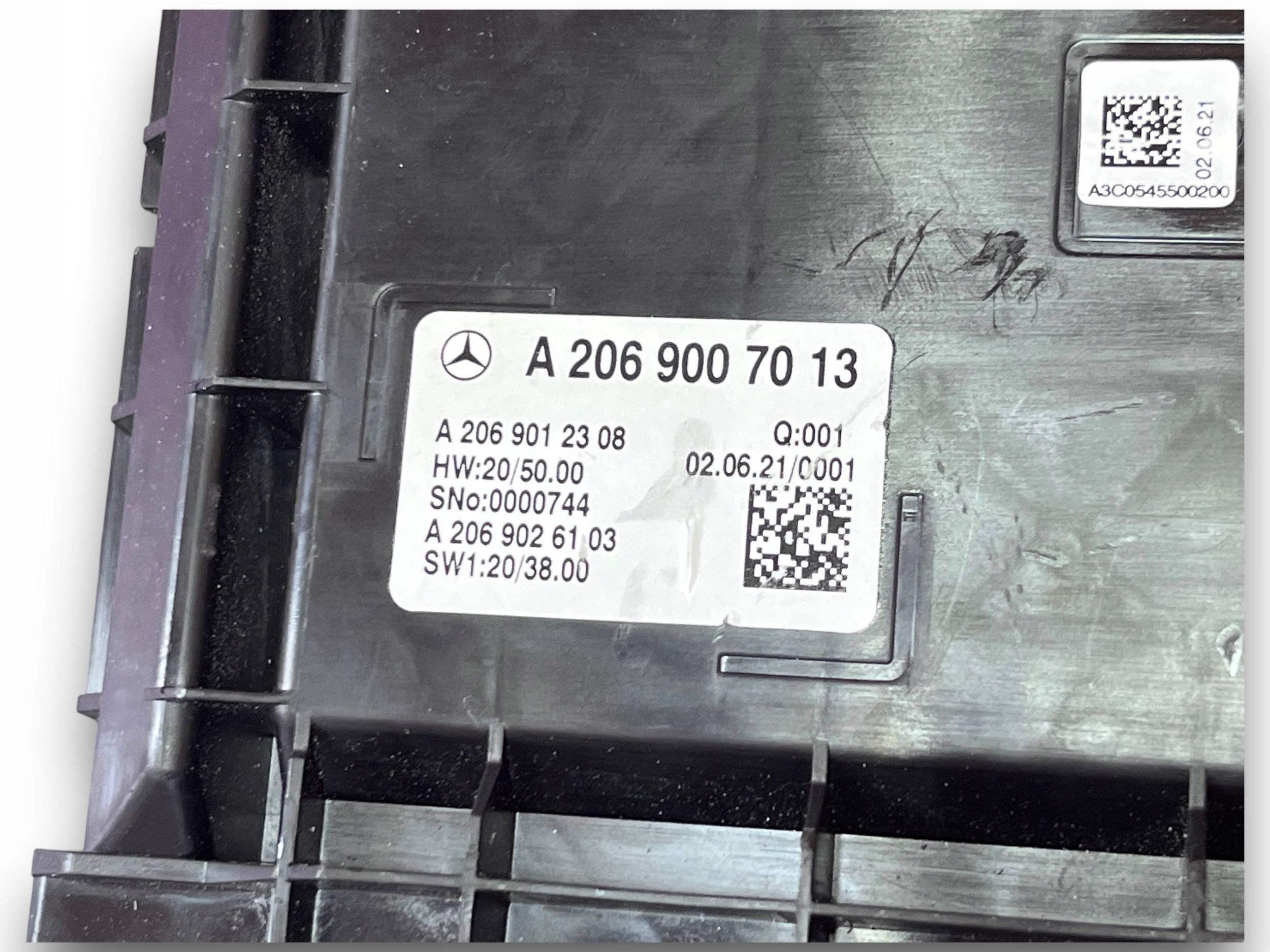 Ekran display control panel Mercedes C-klasa W206 A2069007013 $J